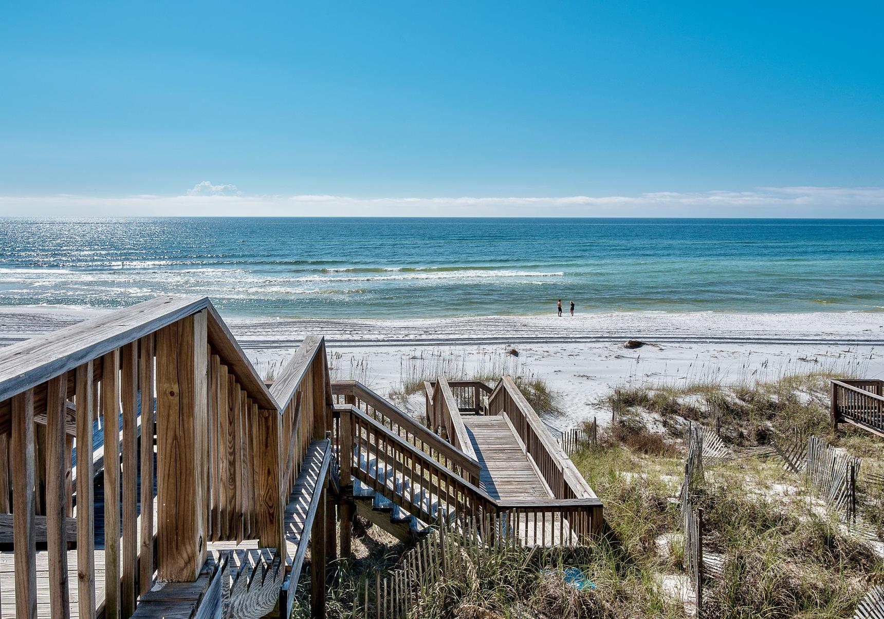 MIRAMAR BEACH - Residential