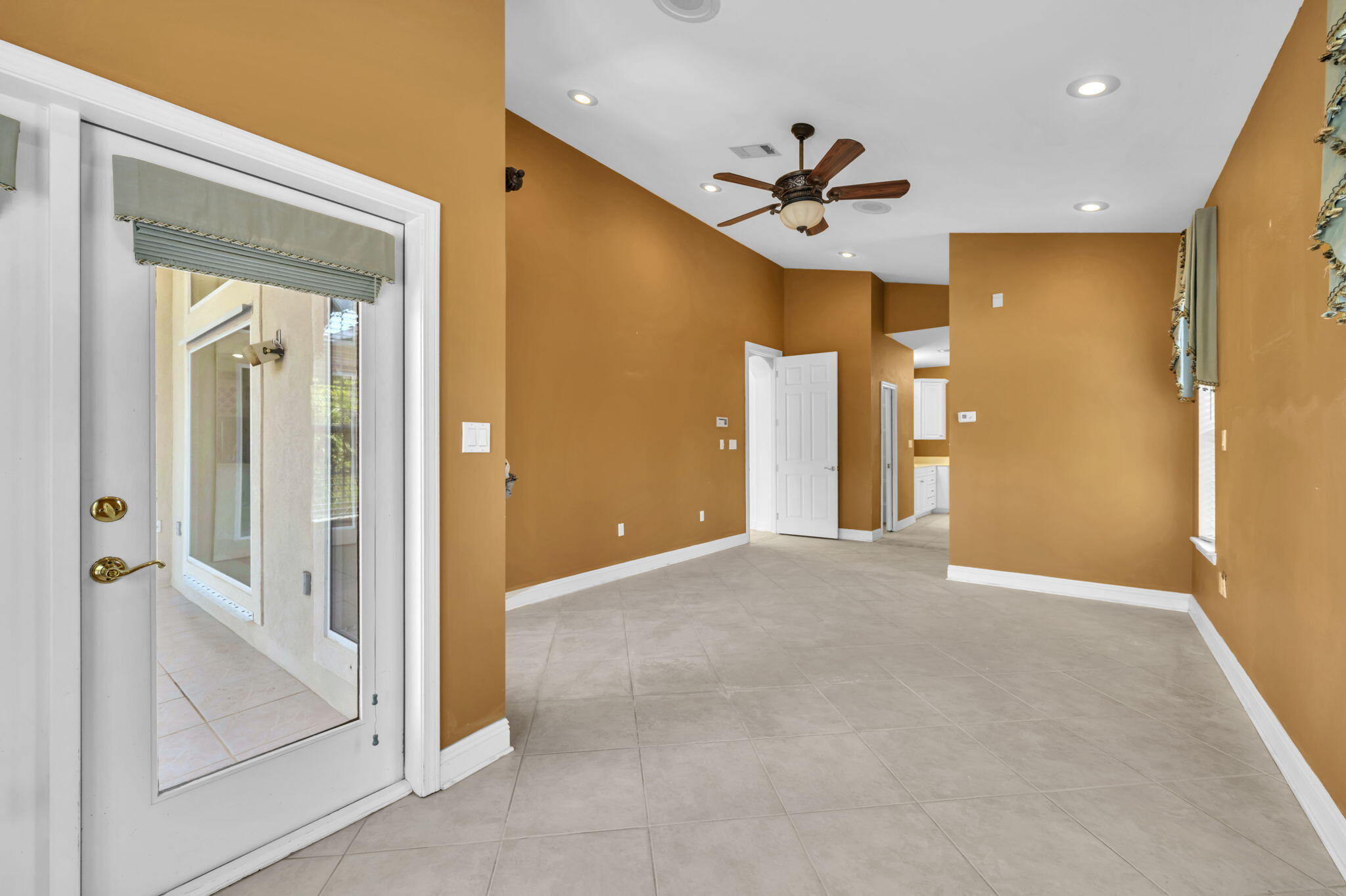 SANTA ROSA RIDGE UNIT 3 - Residential