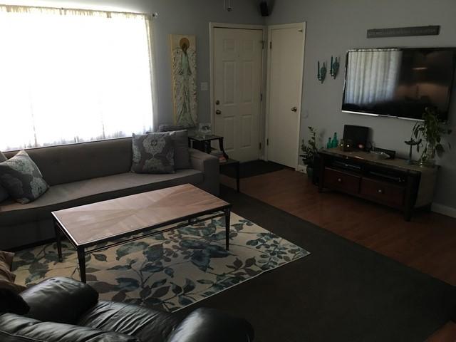 PORT DIXIE - Residential Lease