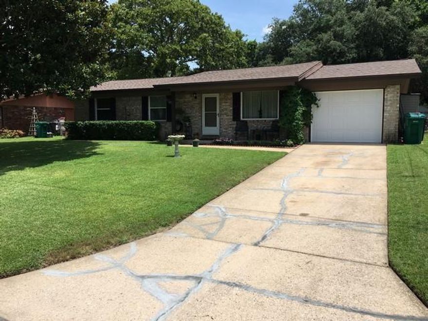 Call to schedule a showing for this very well maintained 3 bedroom 2 bath home in the heart of Shalimar! This home has a large fenced in yard. The living area has hardwood flooring, bedrooms are carpeted and baths have ceramic tile. New carpeting will be installed in the family room. The kitchen has stainless appliances and side-by-side refrigerator with ice maker. The master bath has a walk-in shower and the home features a tank less hot water heater. Owner will consider small dogs up to 15 pounds with a $250 non-refundable pet fee. No cats allowed and no smoking allowed. Easy application process! Apply today!