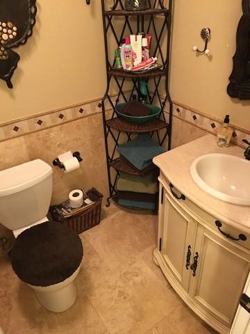 PORT DIXIE - Residential Lease