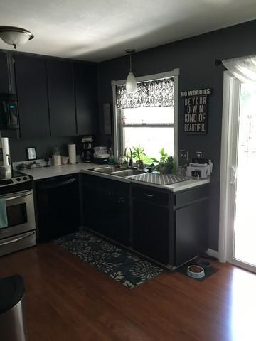 PORT DIXIE - Residential Lease