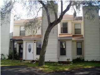 MONAHAN MANOR - Residential Lease