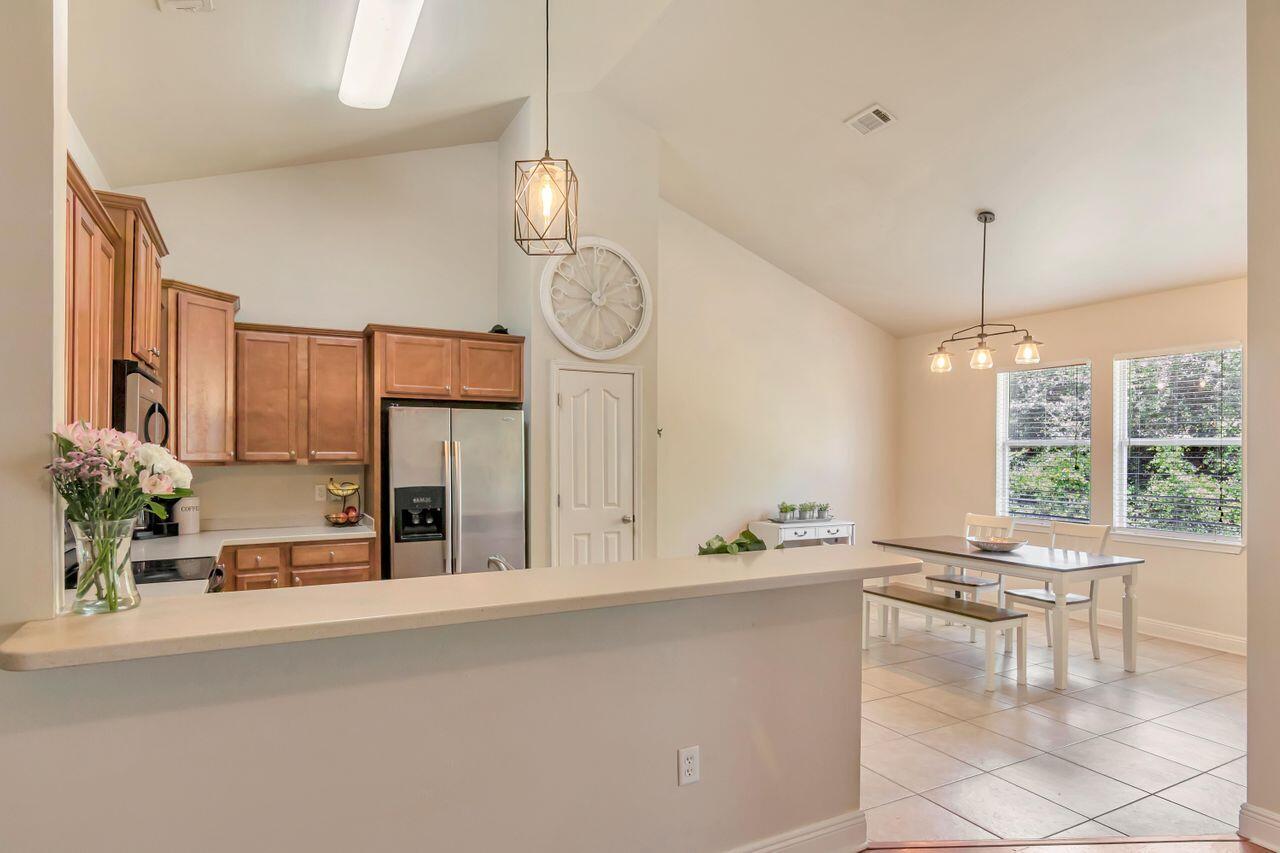 ROLLING RIDGE S/D - Residential