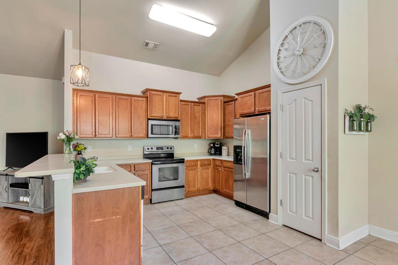 ROLLING RIDGE S/D - Residential