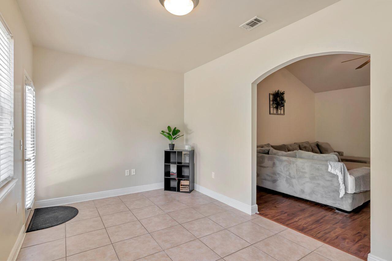 ROLLING RIDGE S/D - Residential