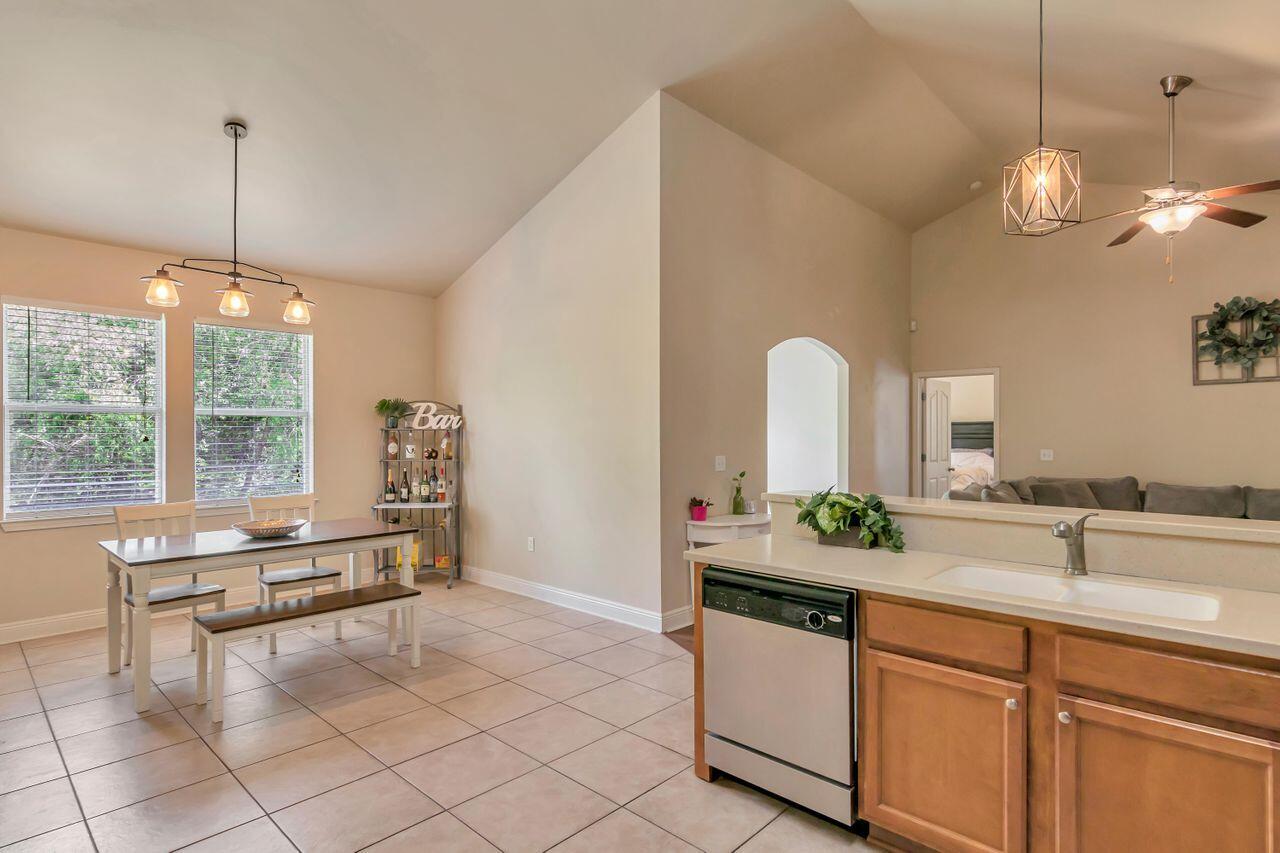 ROLLING RIDGE S/D - Residential
