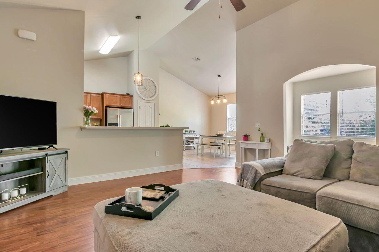 ROLLING RIDGE S/D - Residential