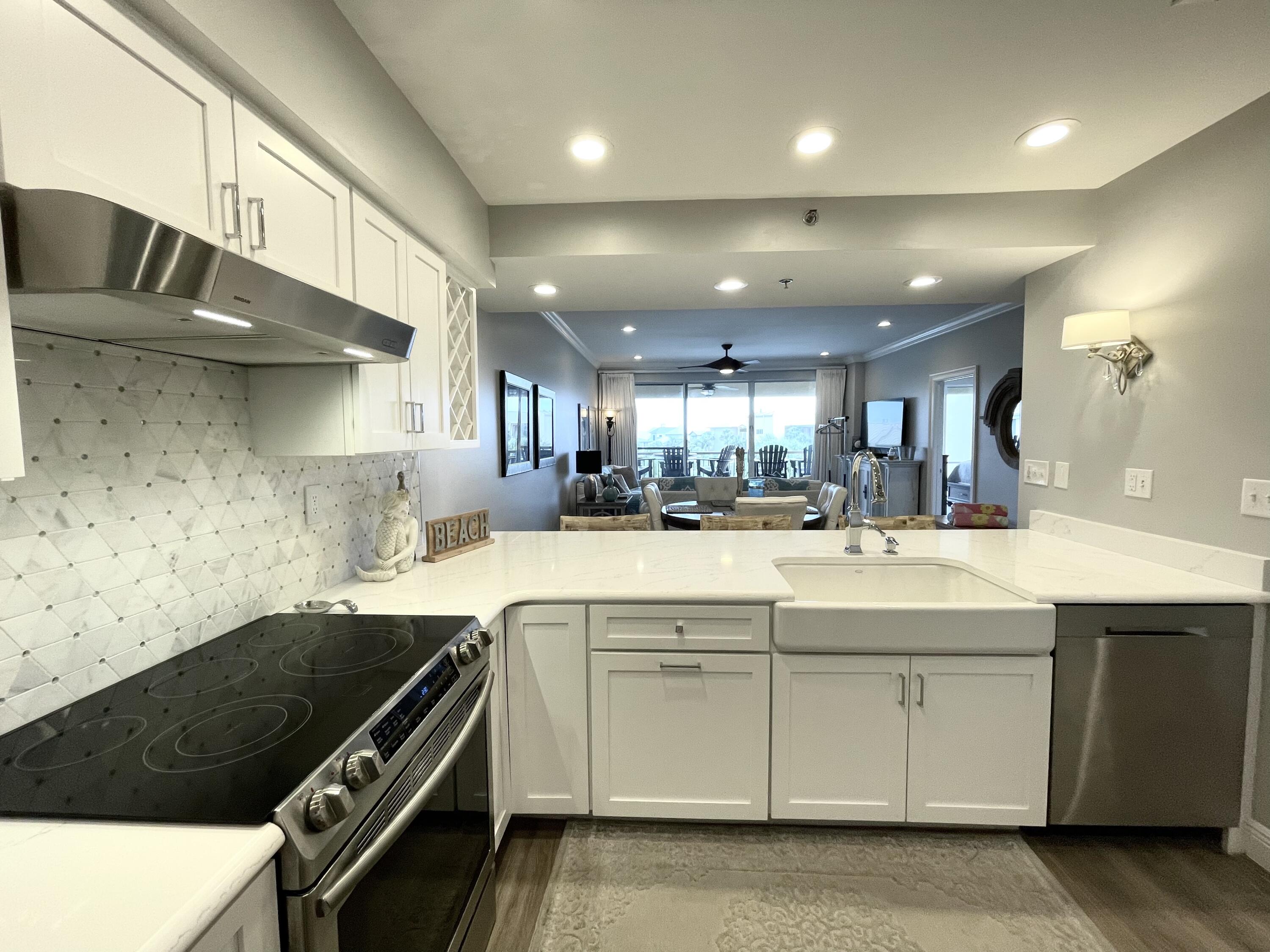 HIGH POINTE RESORT CONDO - Residential