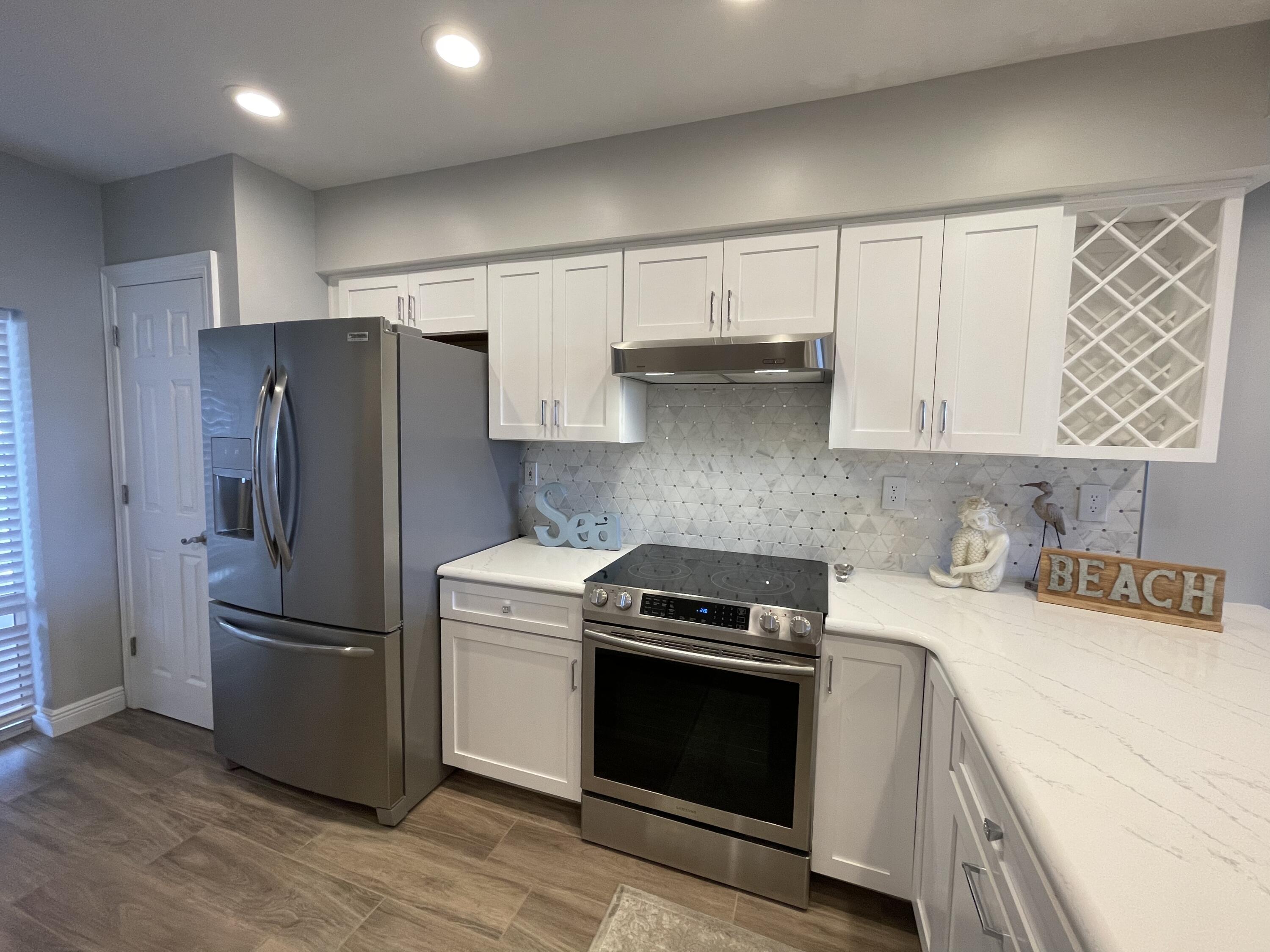 HIGH POINTE RESORT CONDO - Residential