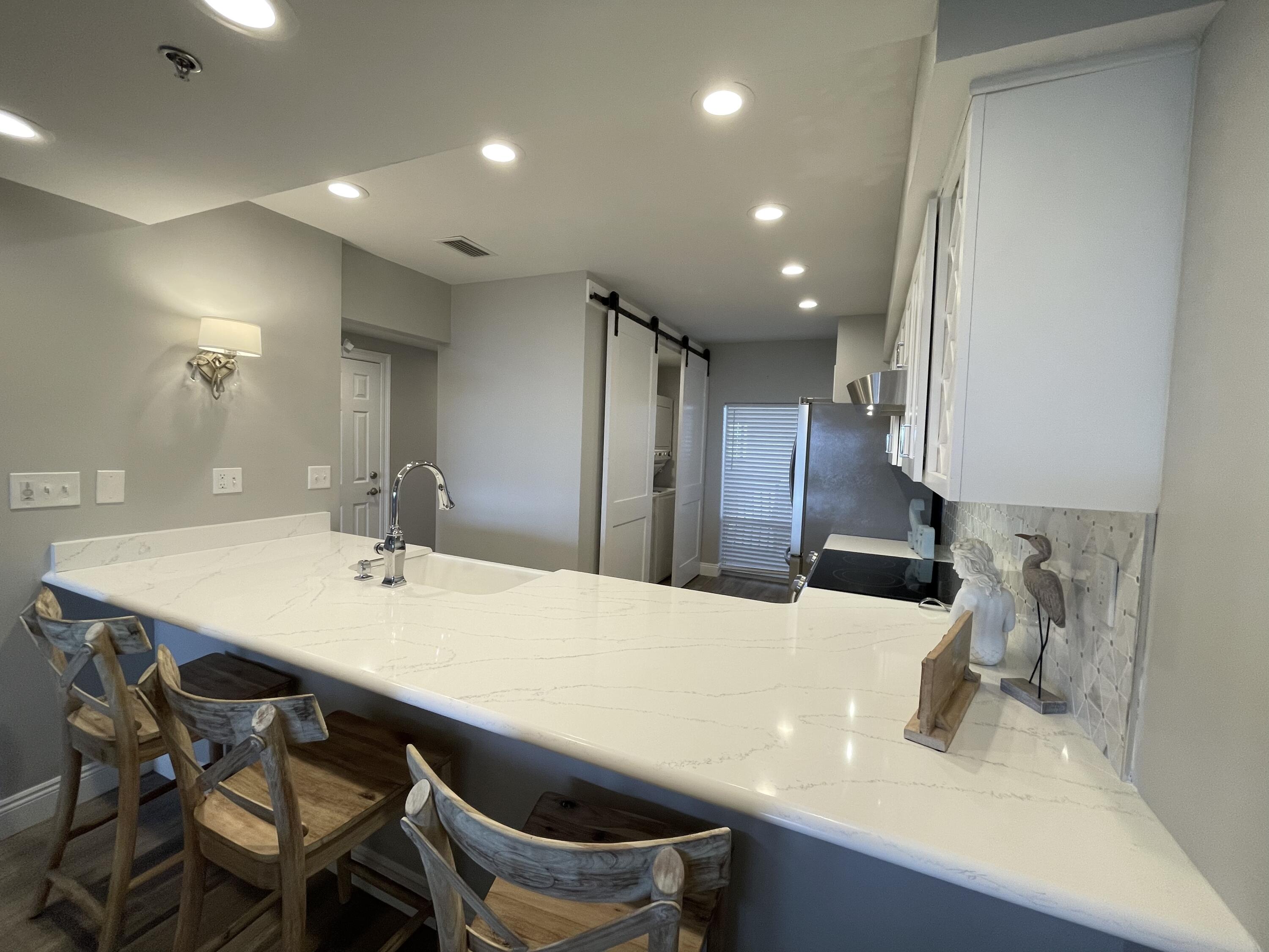 HIGH POINTE RESORT CONDO - Residential