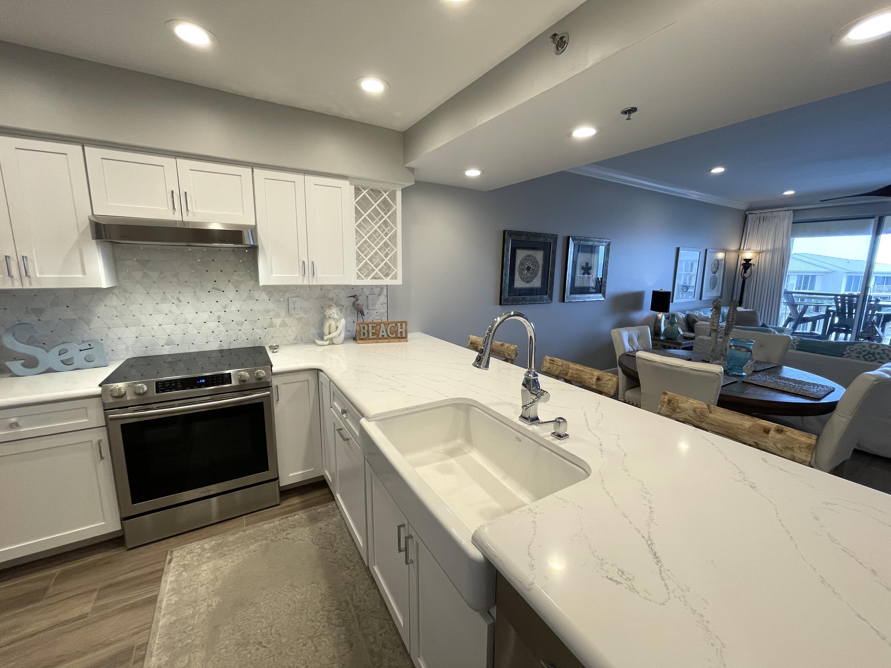 HIGH POINTE RESORT CONDO - Residential