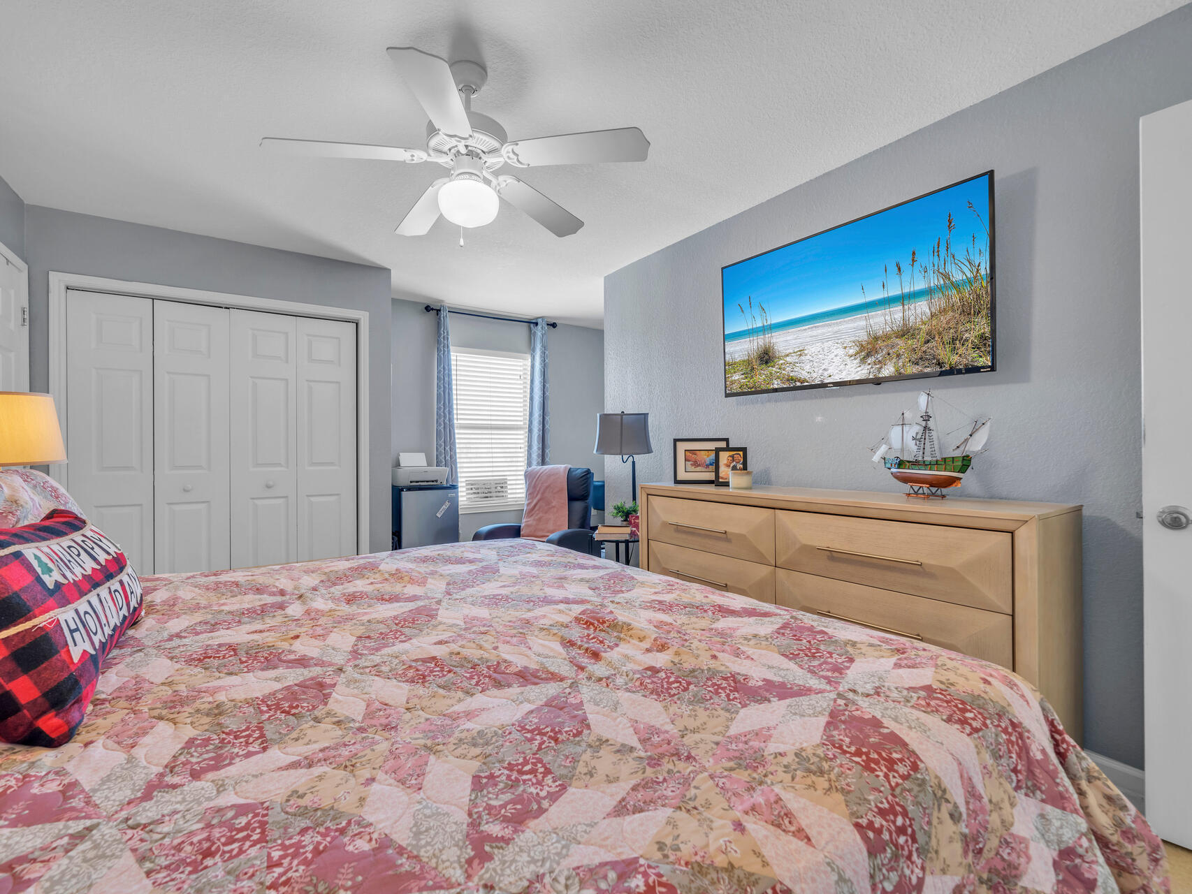 QUAIL LAKE - Residential
