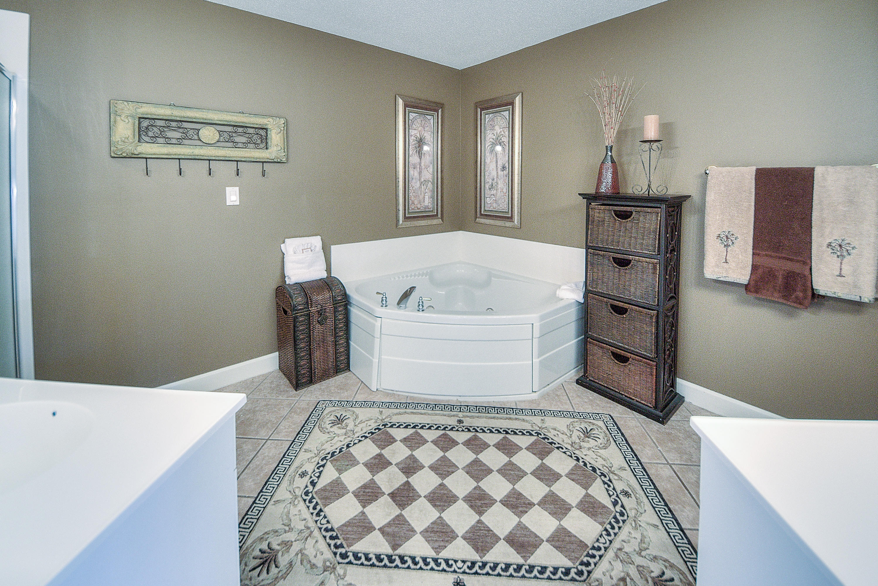 INN AT BLUE MOUNTAIN BEACH - Residential