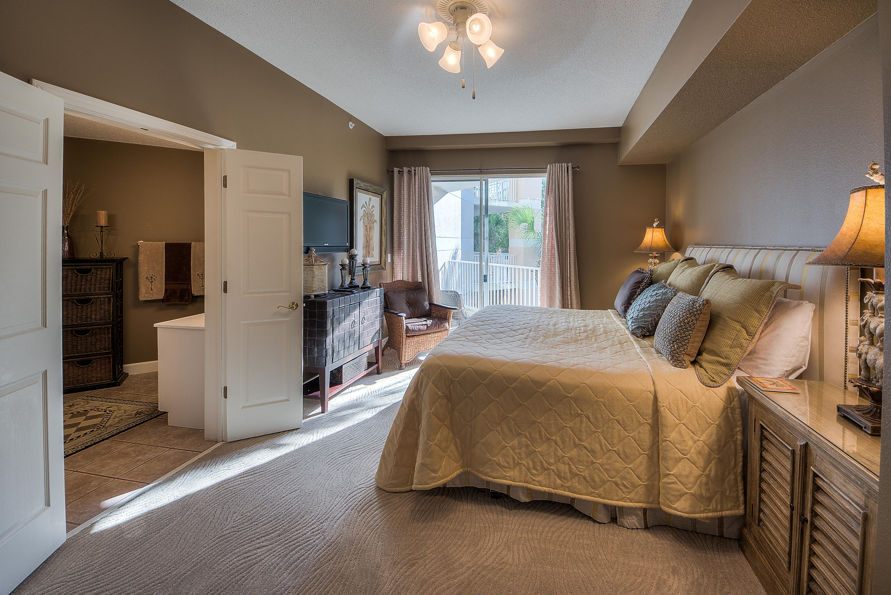 INN AT BLUE MOUNTAIN BEACH - Residential