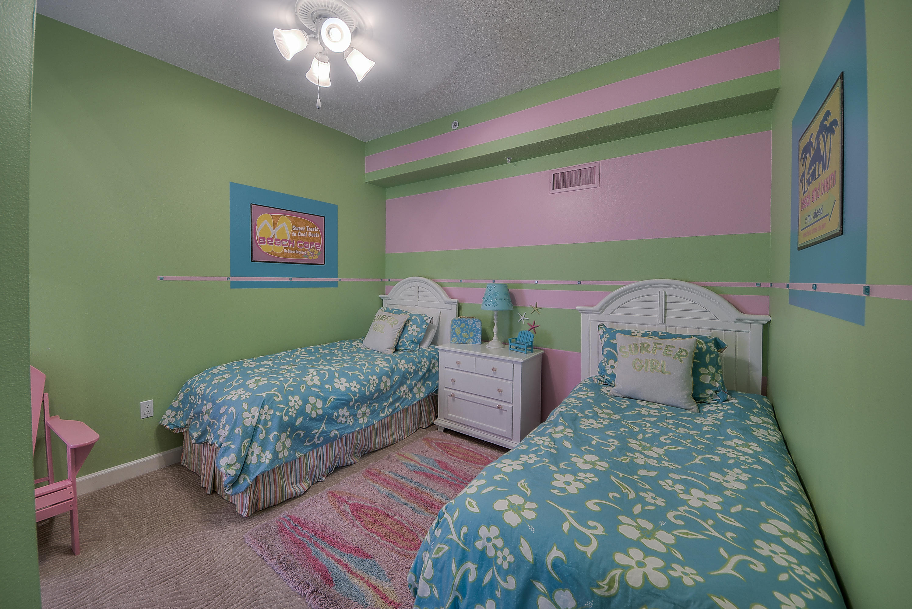 INN AT BLUE MOUNTAIN BEACH - Residential