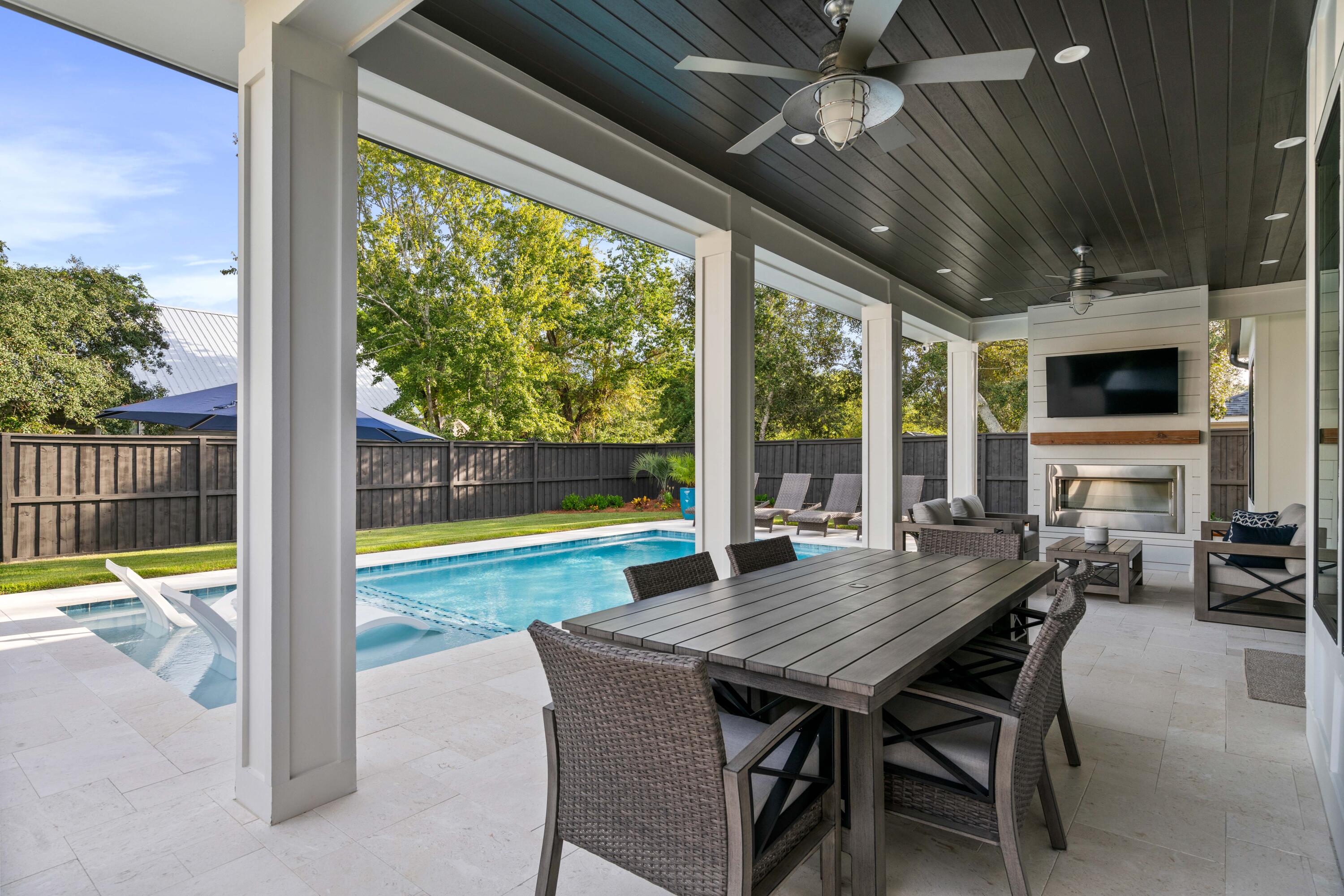 GULFVIEW HEIGHTS 1ST ADDN - Residential