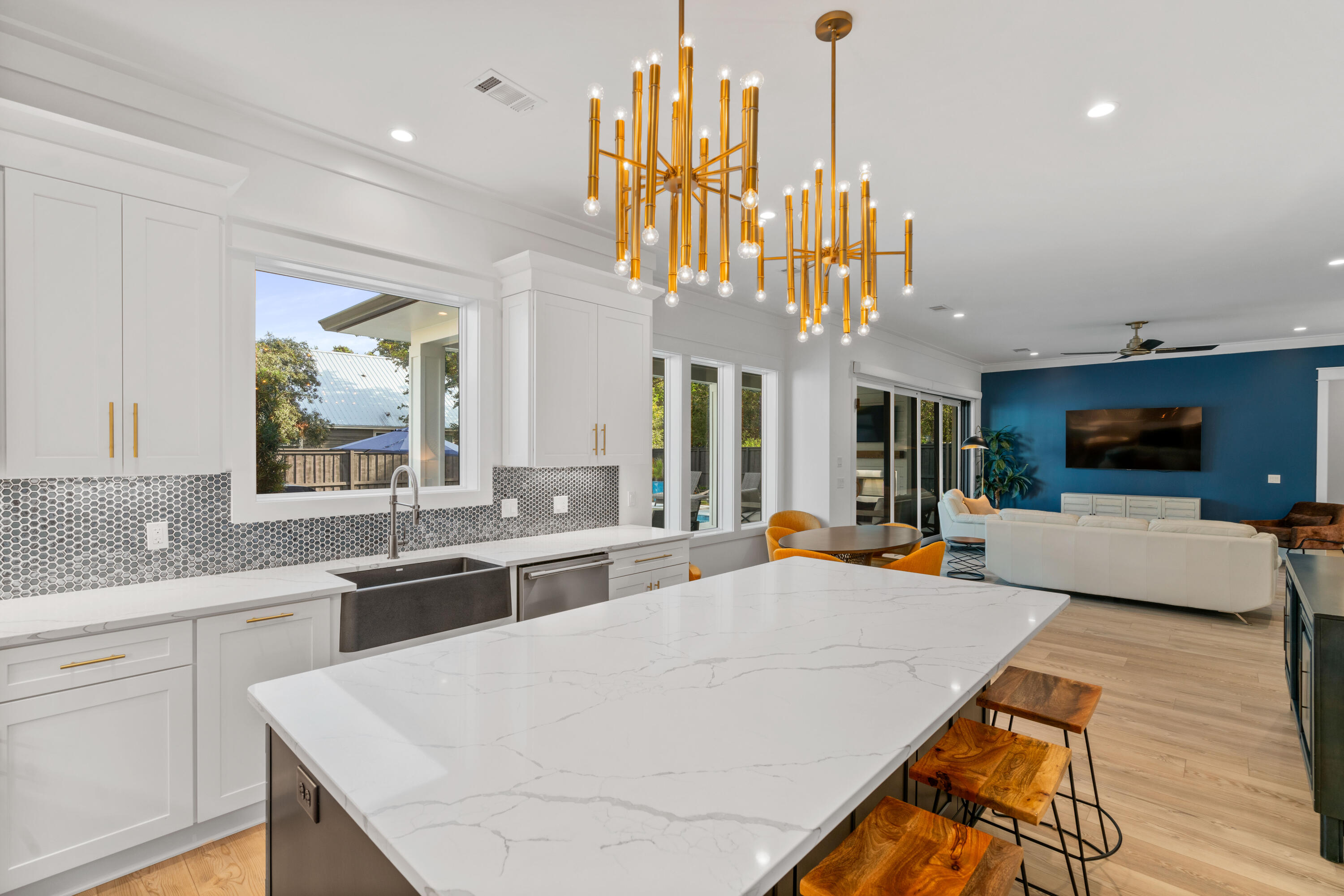 GULFVIEW HEIGHTS 1ST ADDN - Residential