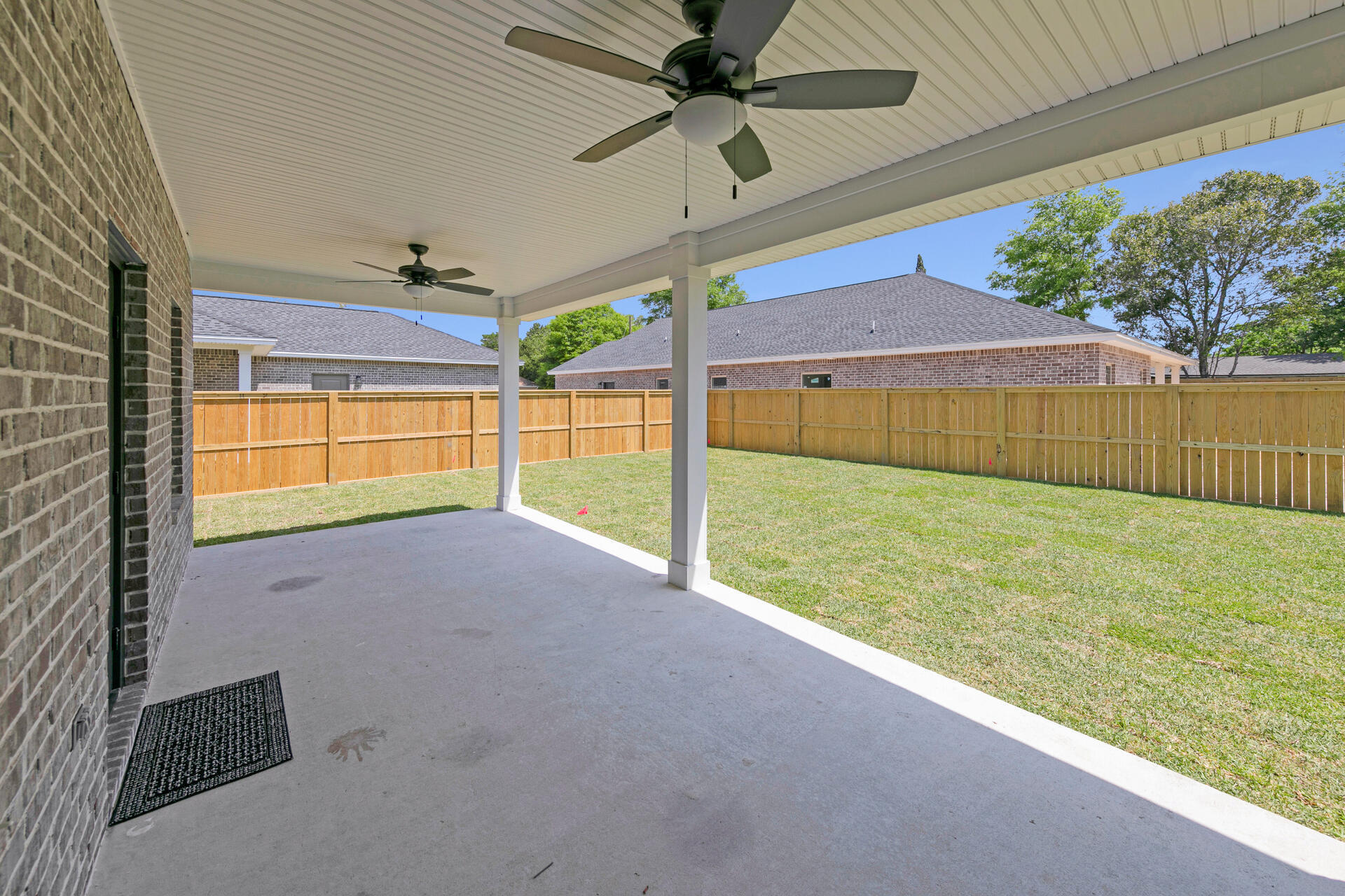 SUMMERFELL - Residential