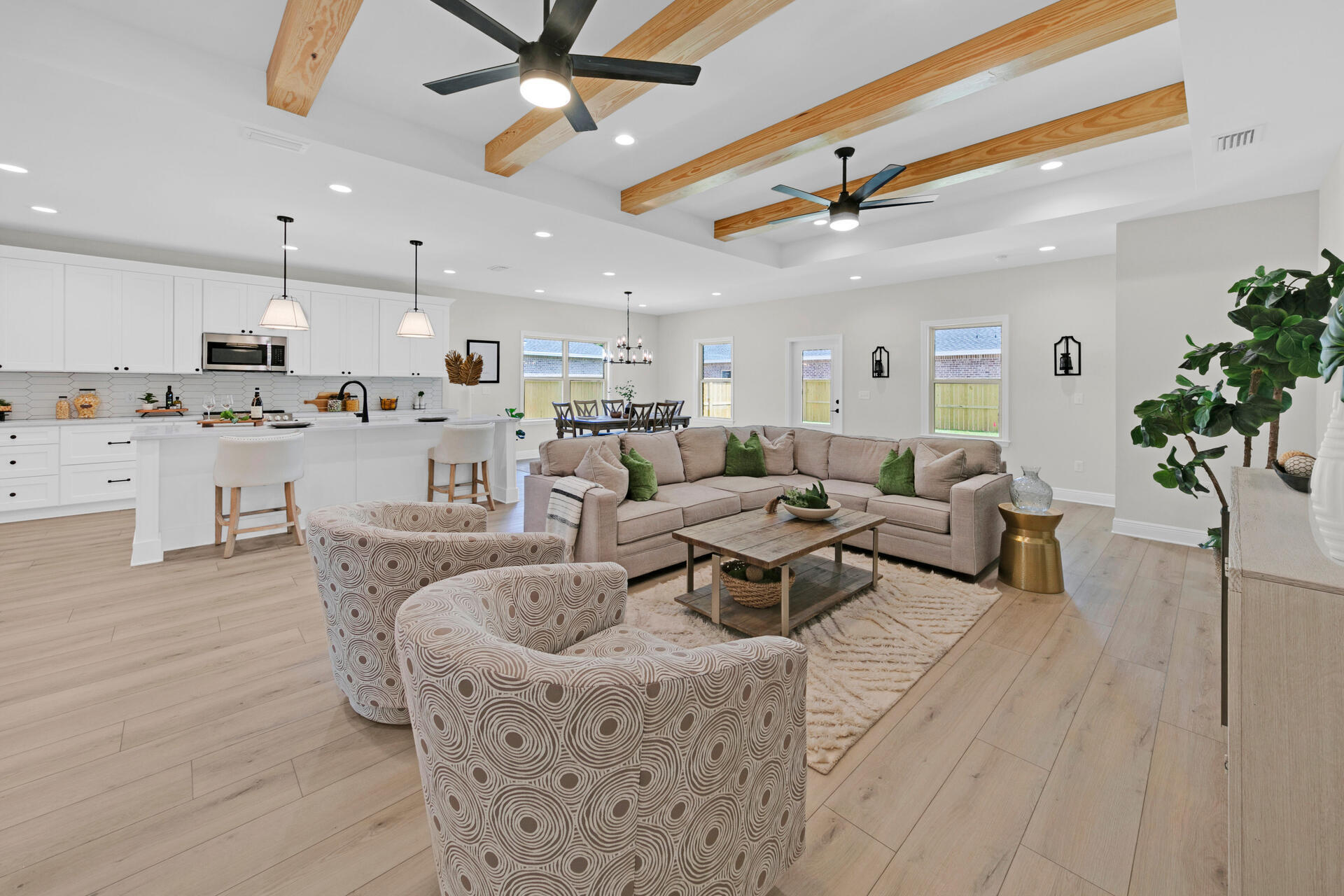 SUMMERFELL - Residential