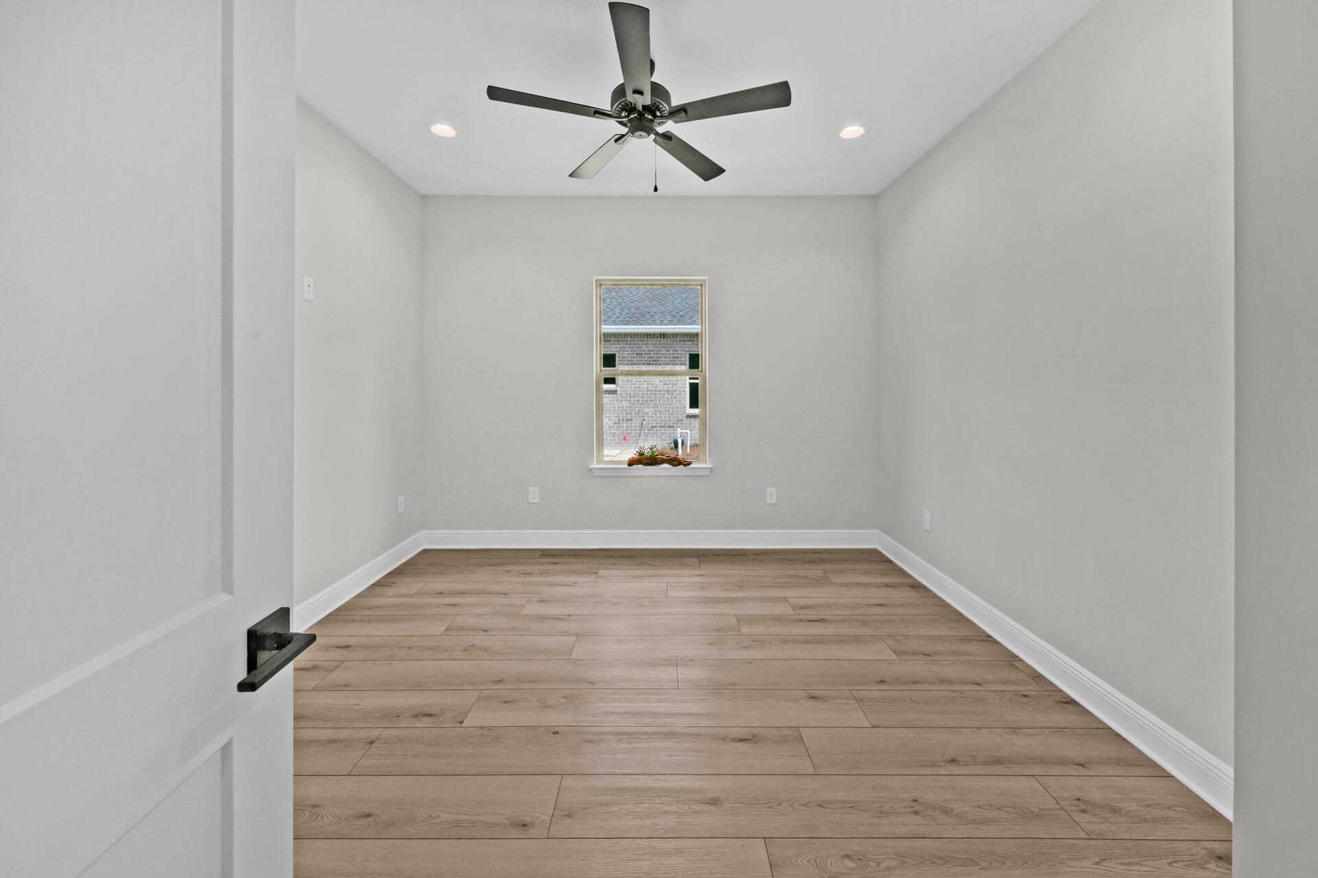 SUMMERFELL - Residential