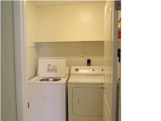 ISLAND MARK - Residential Lease