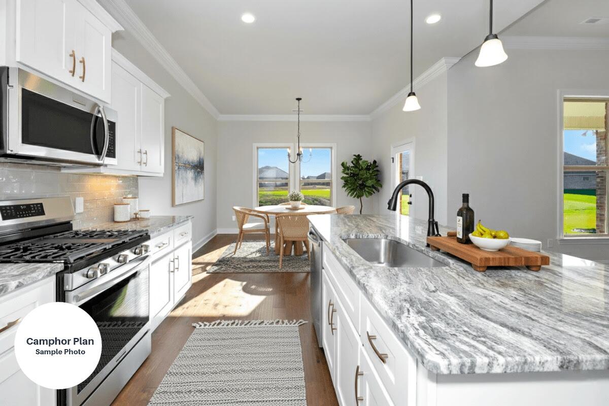 YOUNG OAKS - Residential