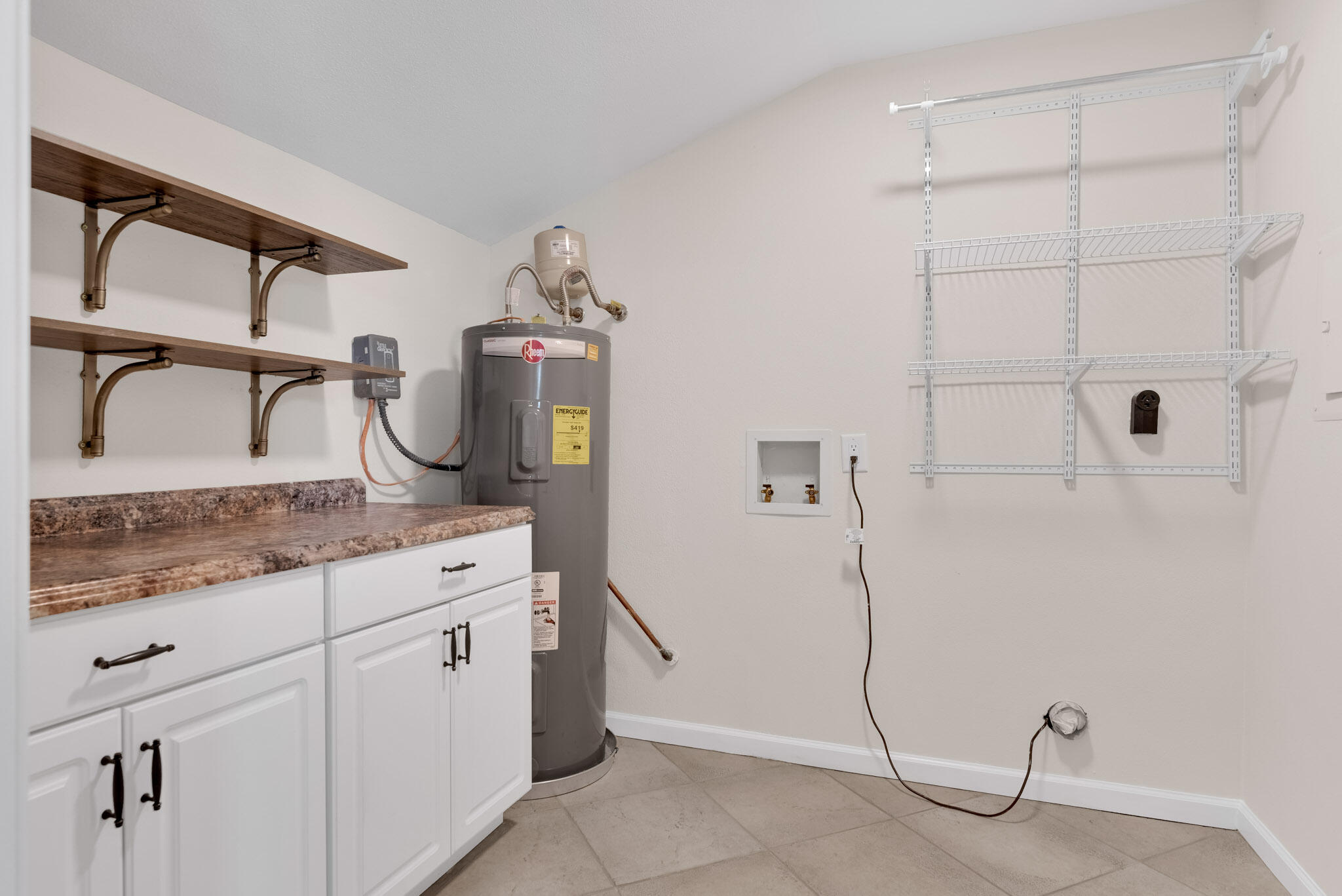 BLUE HERON COVE PH 1, 3 & 4 - Residential Lease