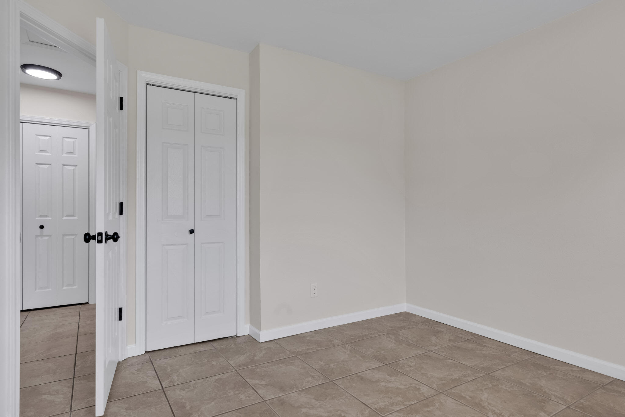 BLUE HERON COVE PH 1, 3 & 4 - Residential Lease