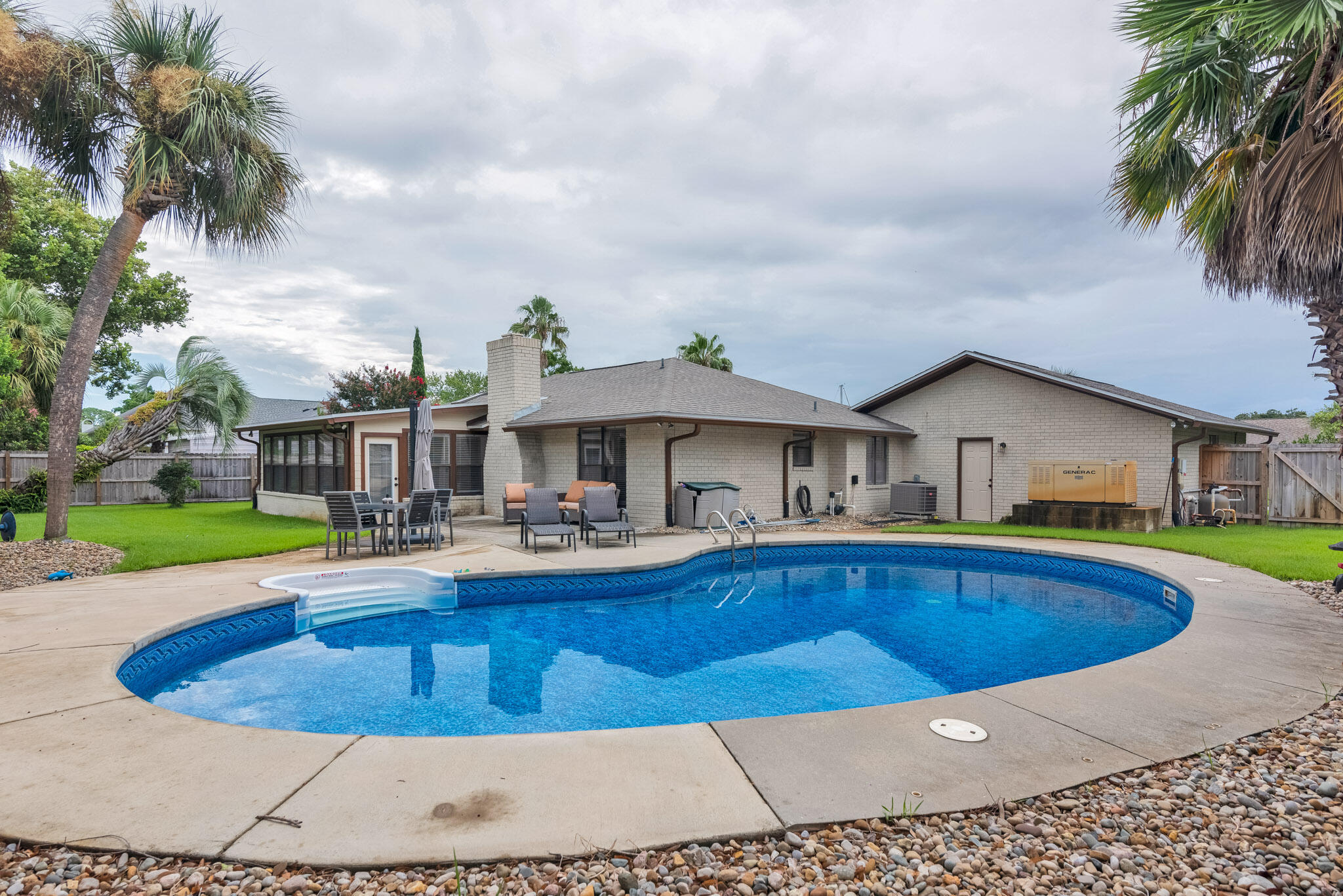 BLUE HERON COVE PH 1, 3 & 4 - Residential Lease
