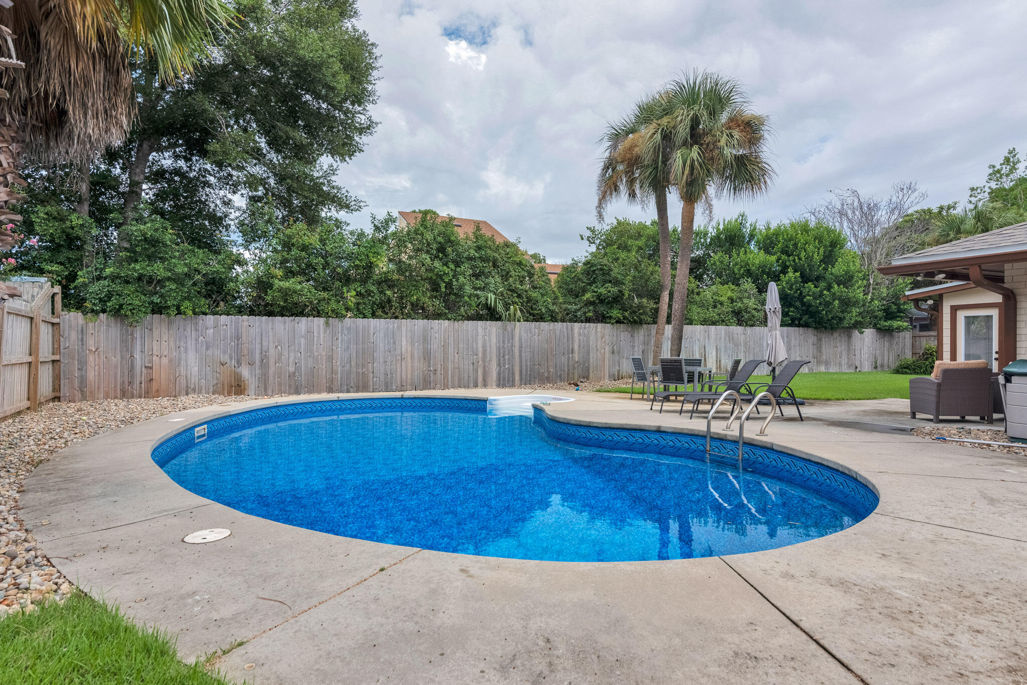 BLUE HERON COVE PH 1, 3 & 4 - Residential Lease