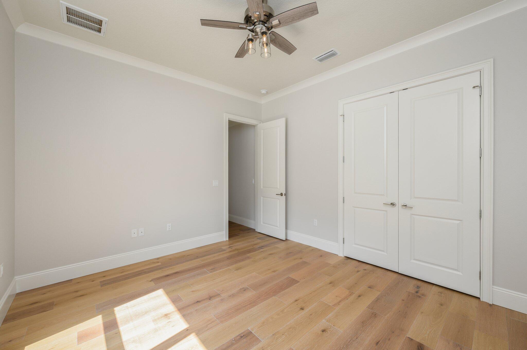 CLAIRES VINEYARD - Residential