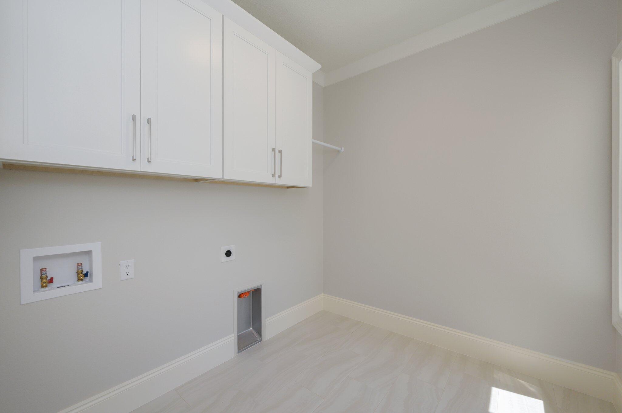 CLAIRES VINEYARD - Residential