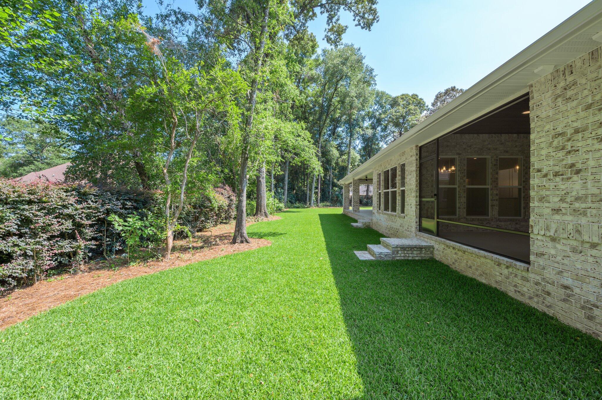 CLAIRES VINEYARD - Residential