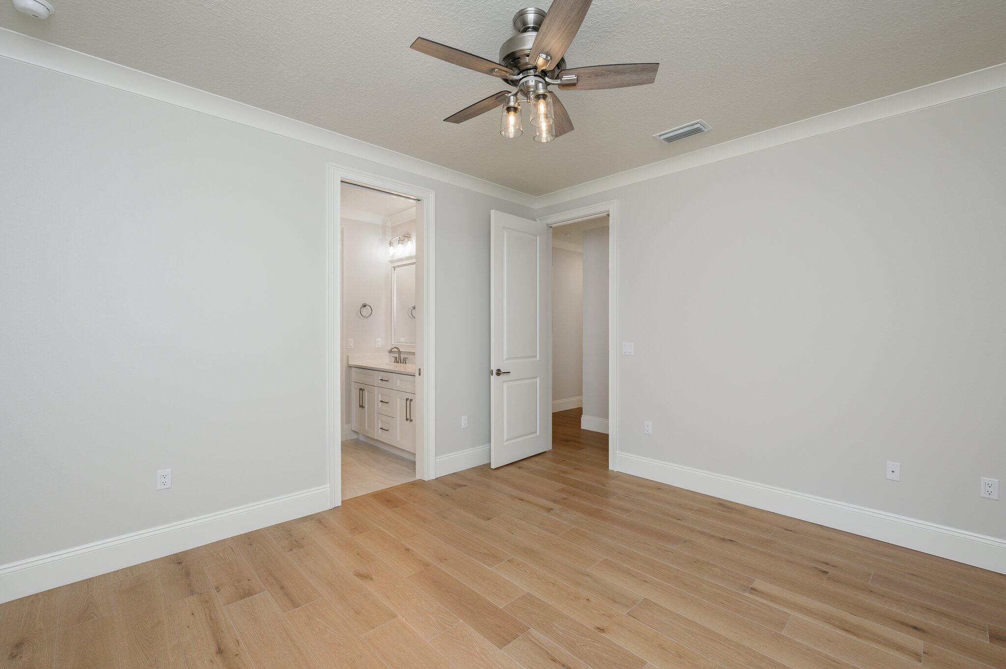 CLAIRES VINEYARD - Residential