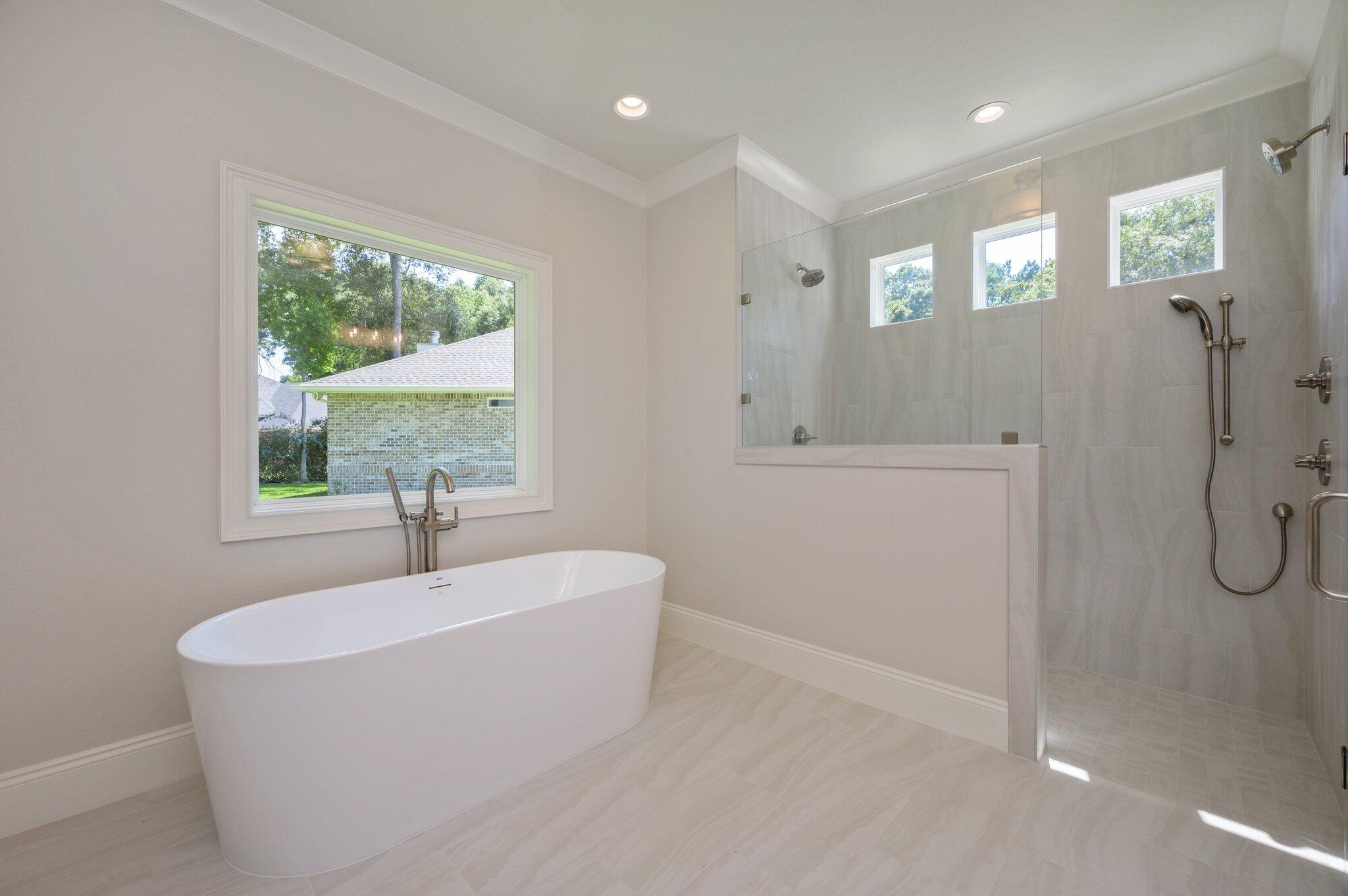 CLAIRES VINEYARD - Residential