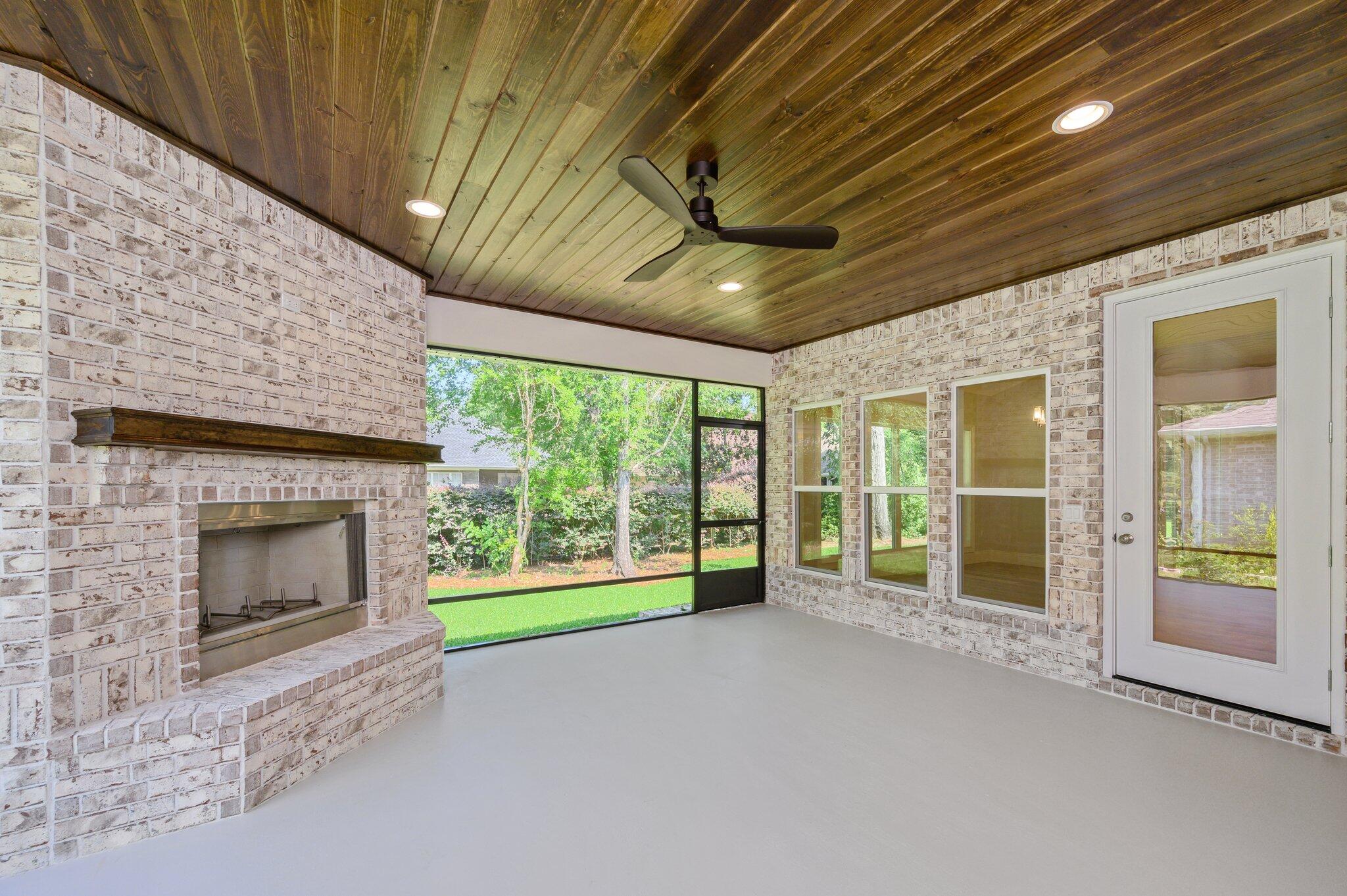 CLAIRES VINEYARD - Residential