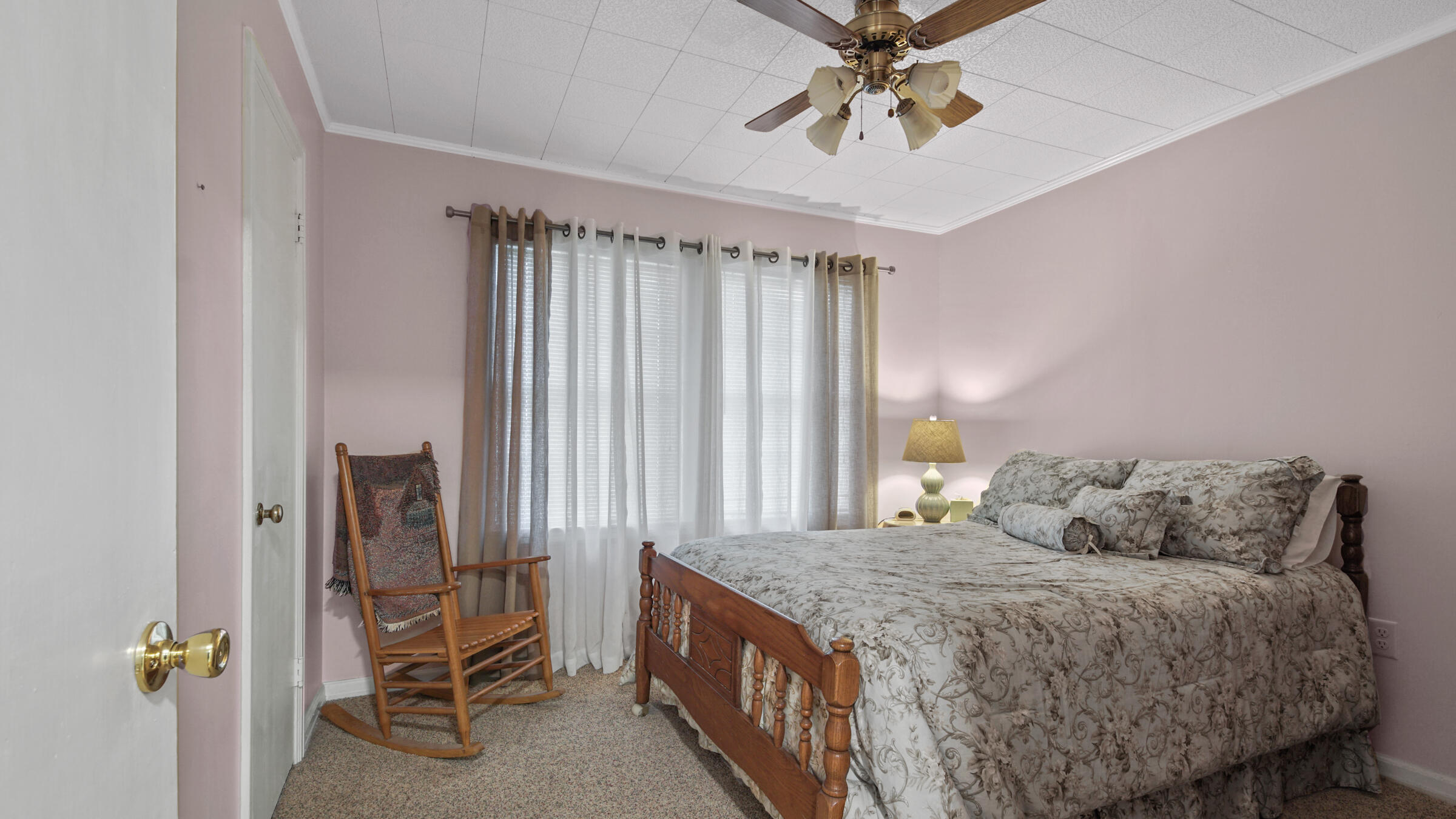 NO RECORDED SUBDIVISION - Residential