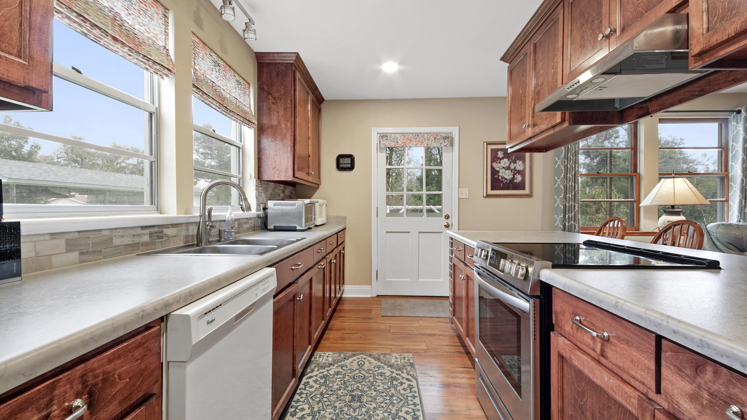 NO RECORDED SUBDIVISION - Residential