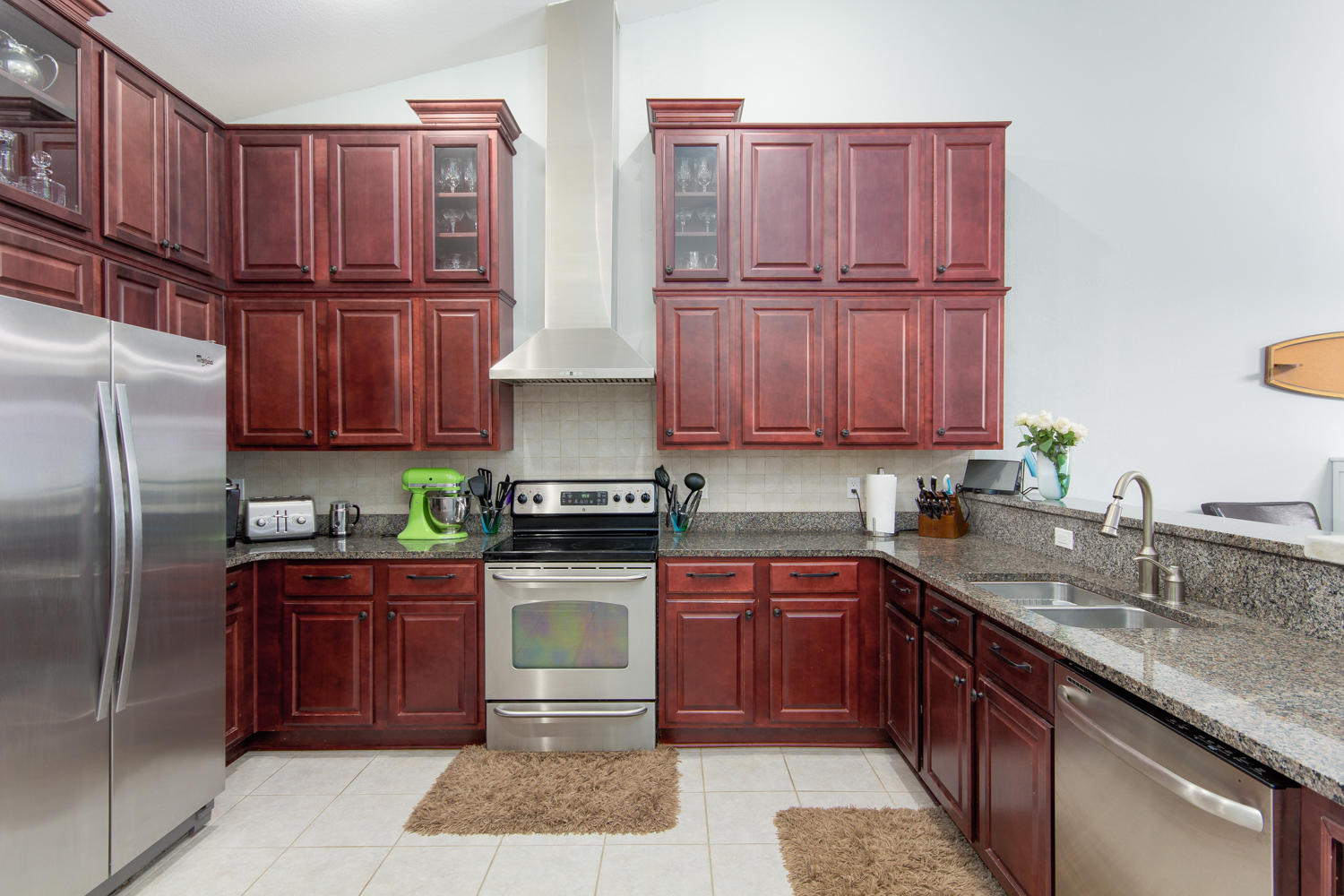 DIAMOND LAKES - Residential