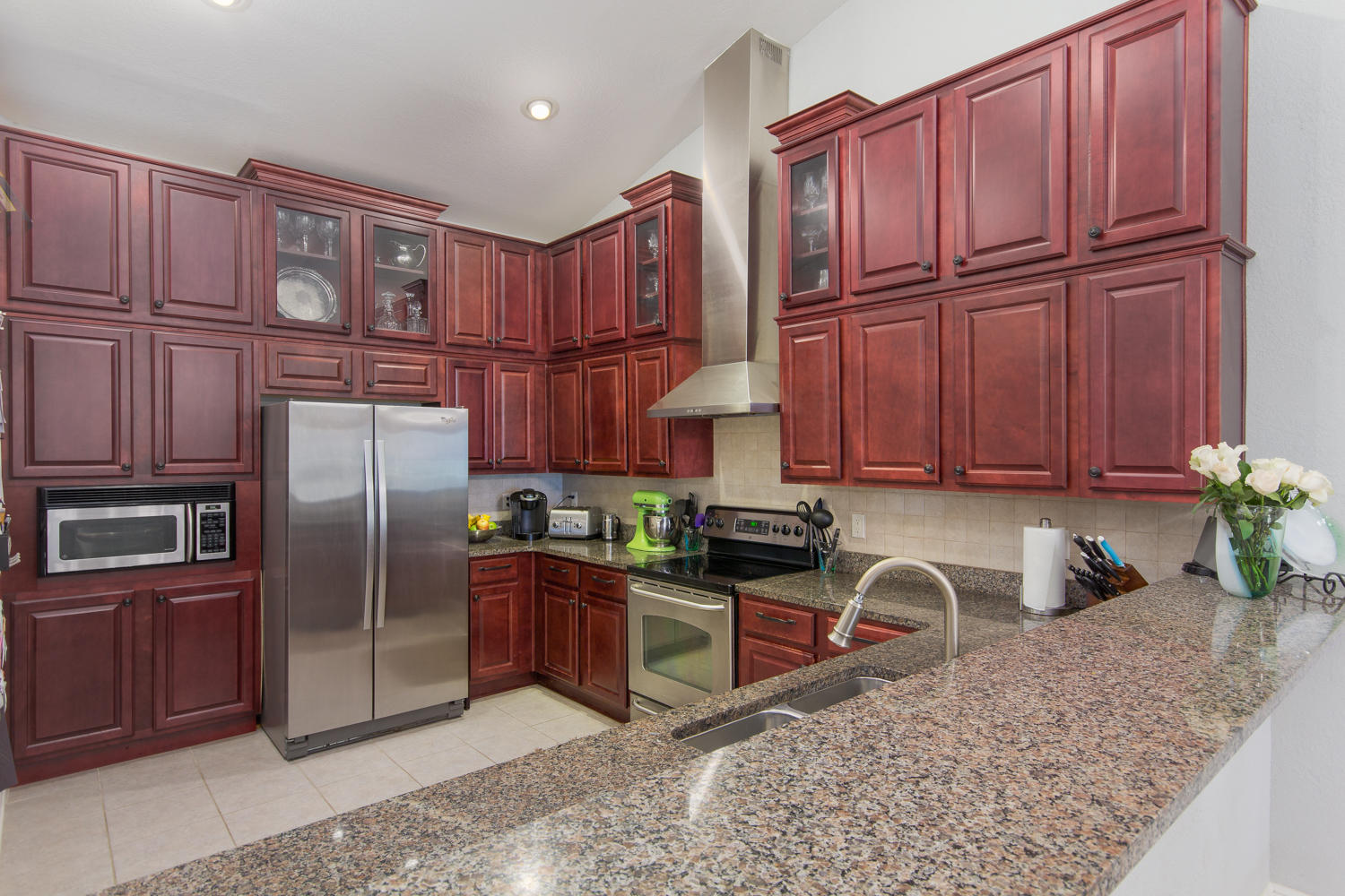 DIAMOND LAKES - Residential