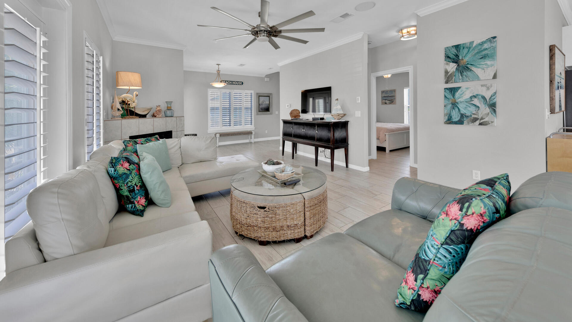 EMERALD DUNES - Residential