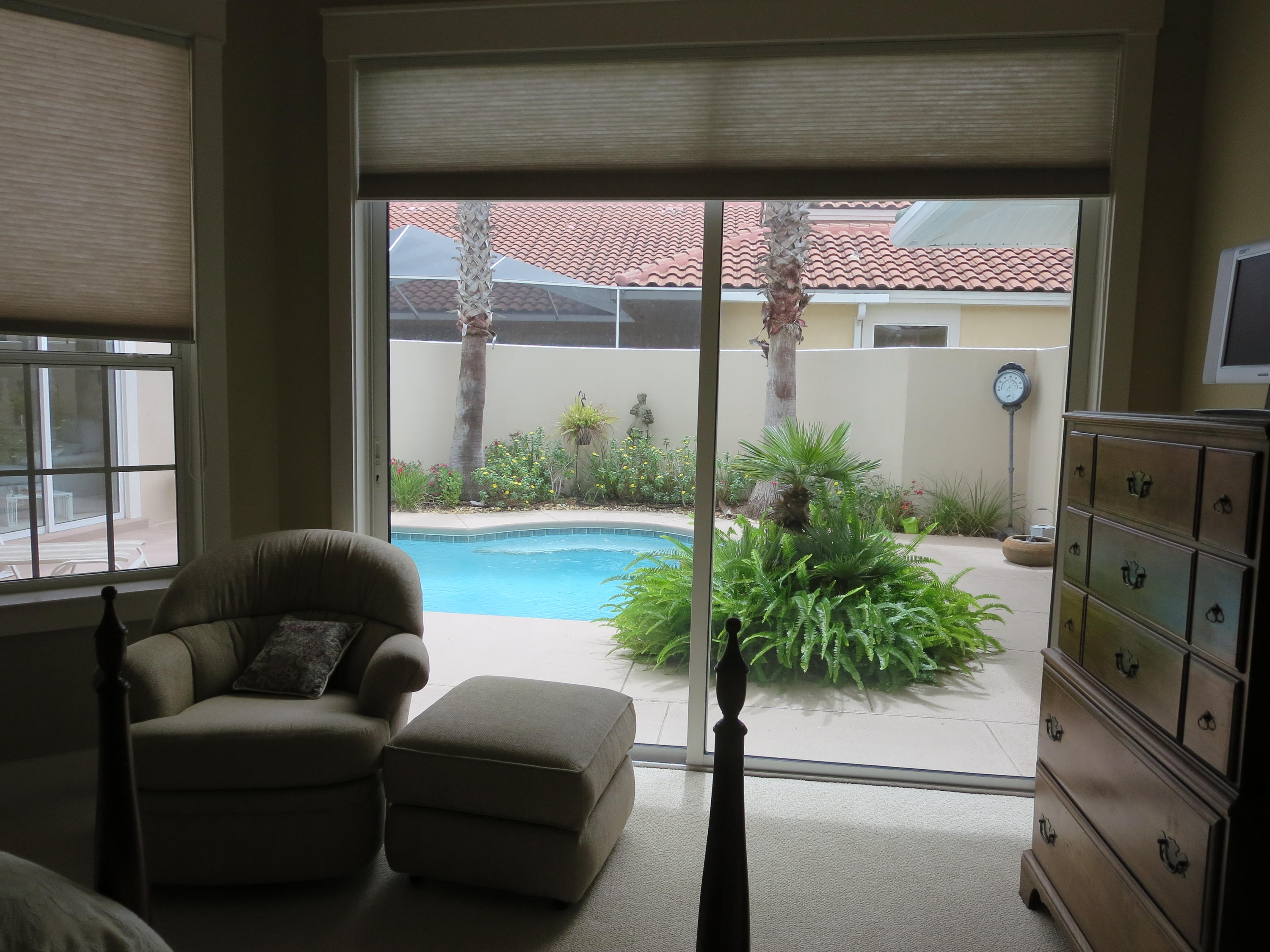 REGATTA BAY GOLF VILLAS - Residential