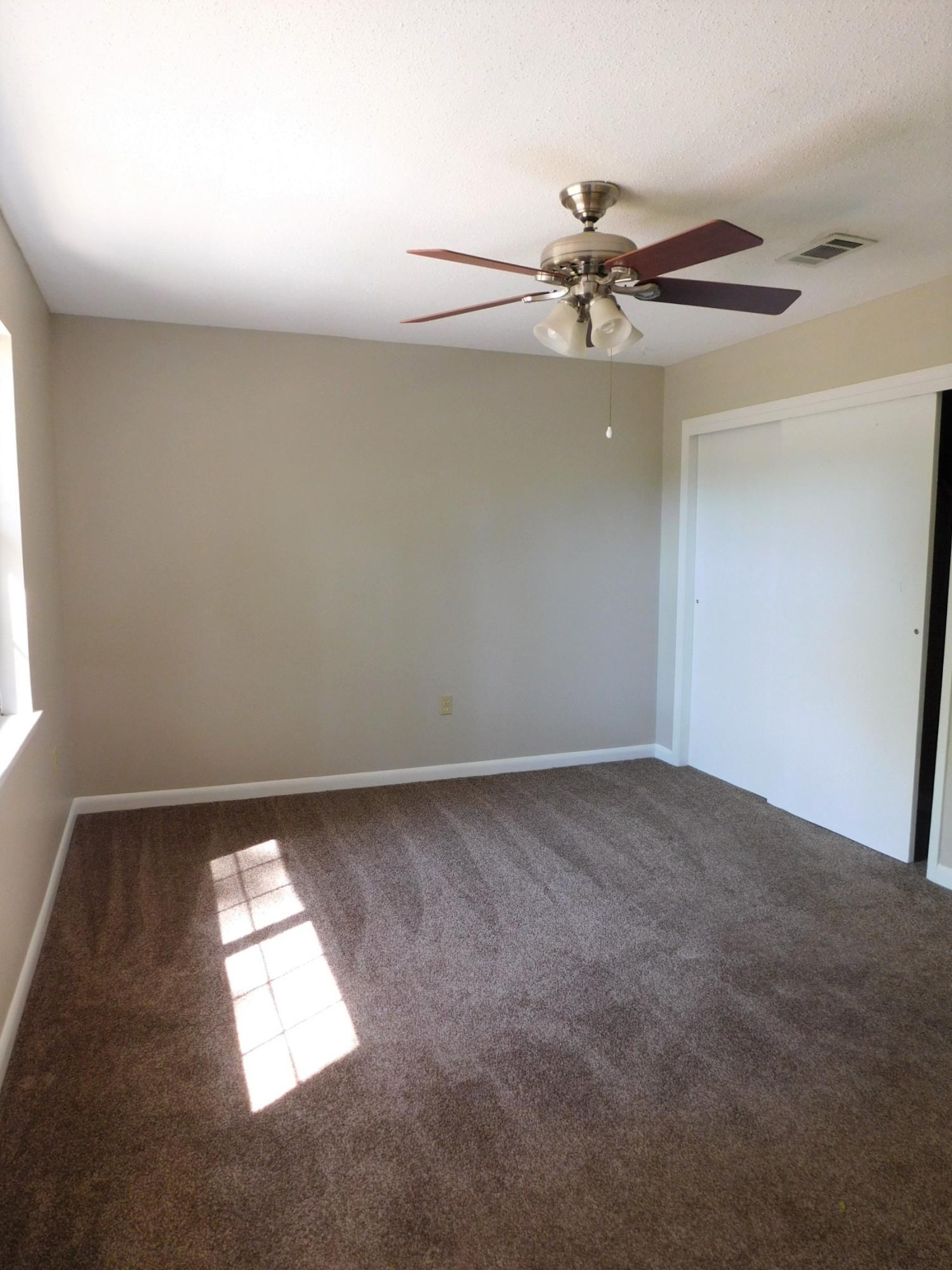 VALPARAISO PINECREST 5 - Residential