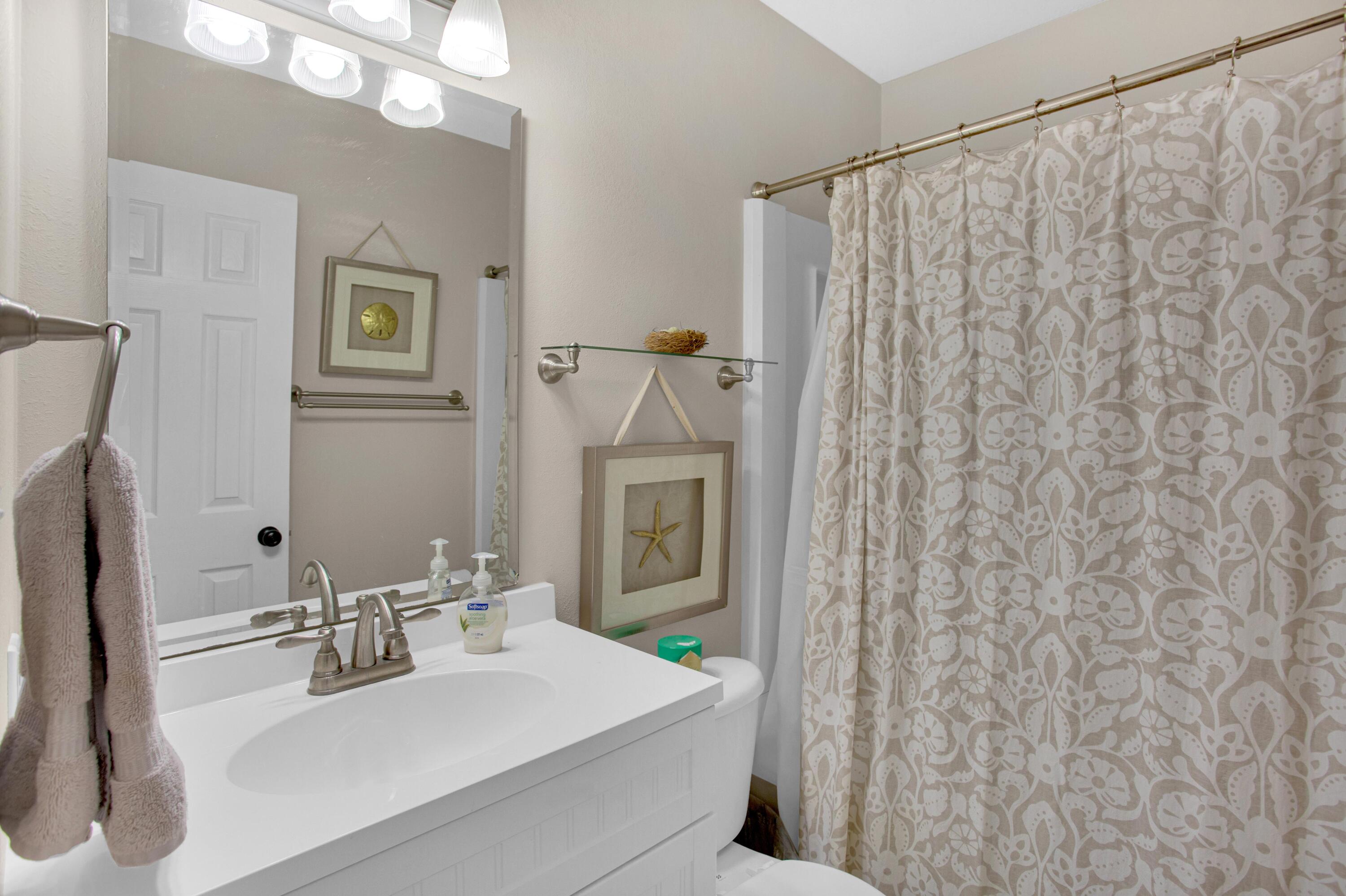 GARDEN VILLAS PH 2 - Residential