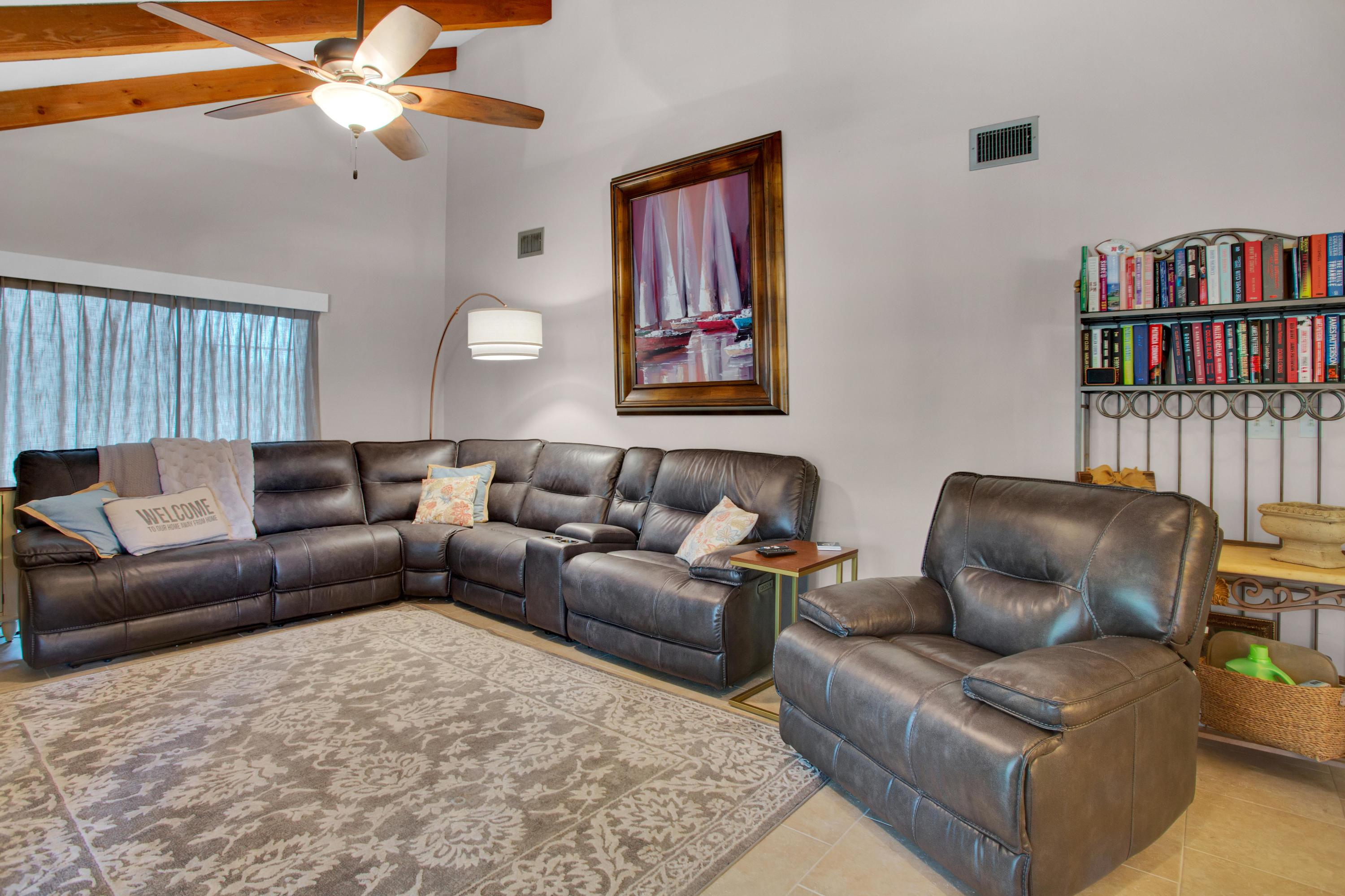 GARDEN VILLAS PH 2 - Residential