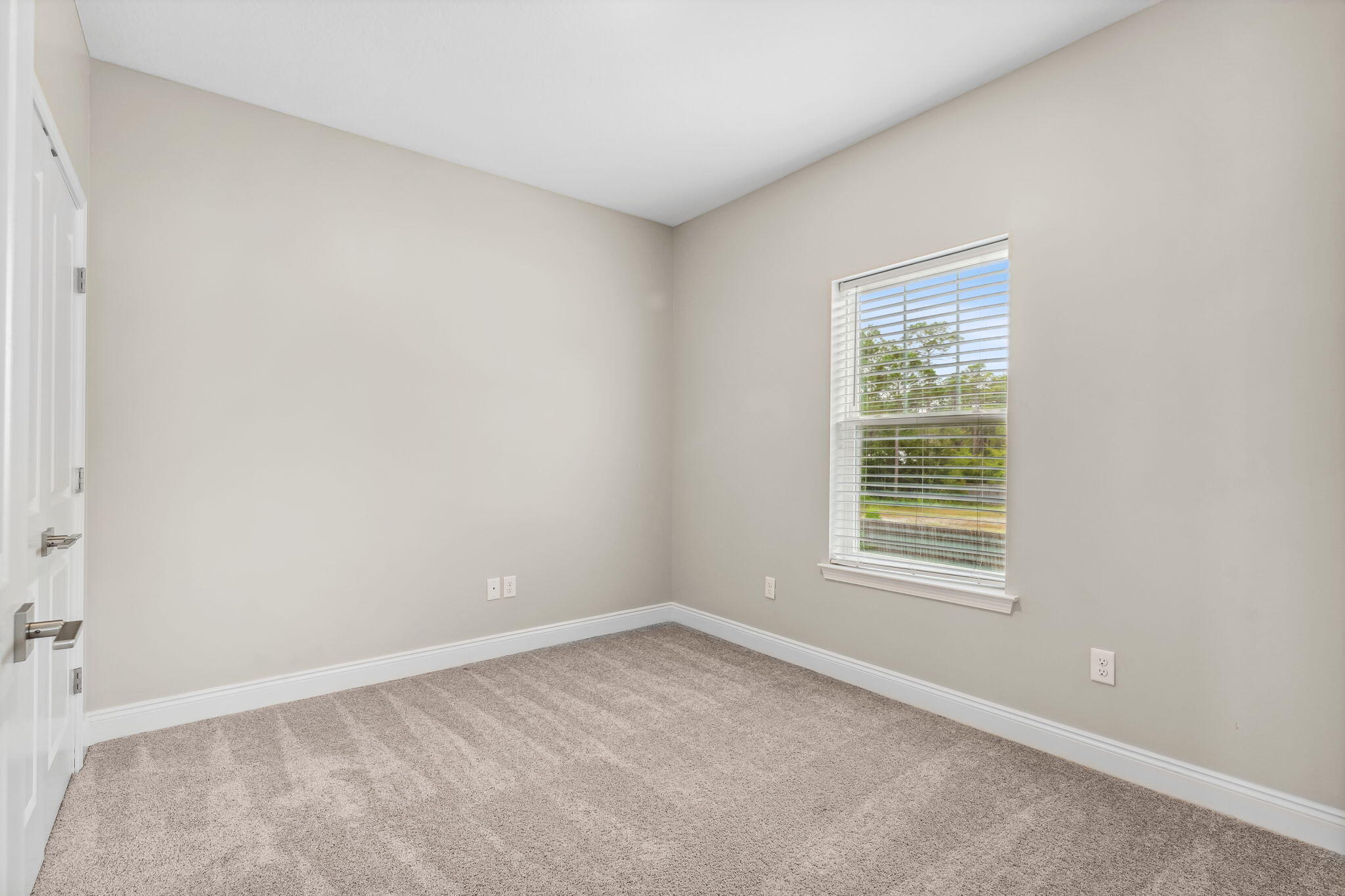 PINE TRACE - Residential Lease