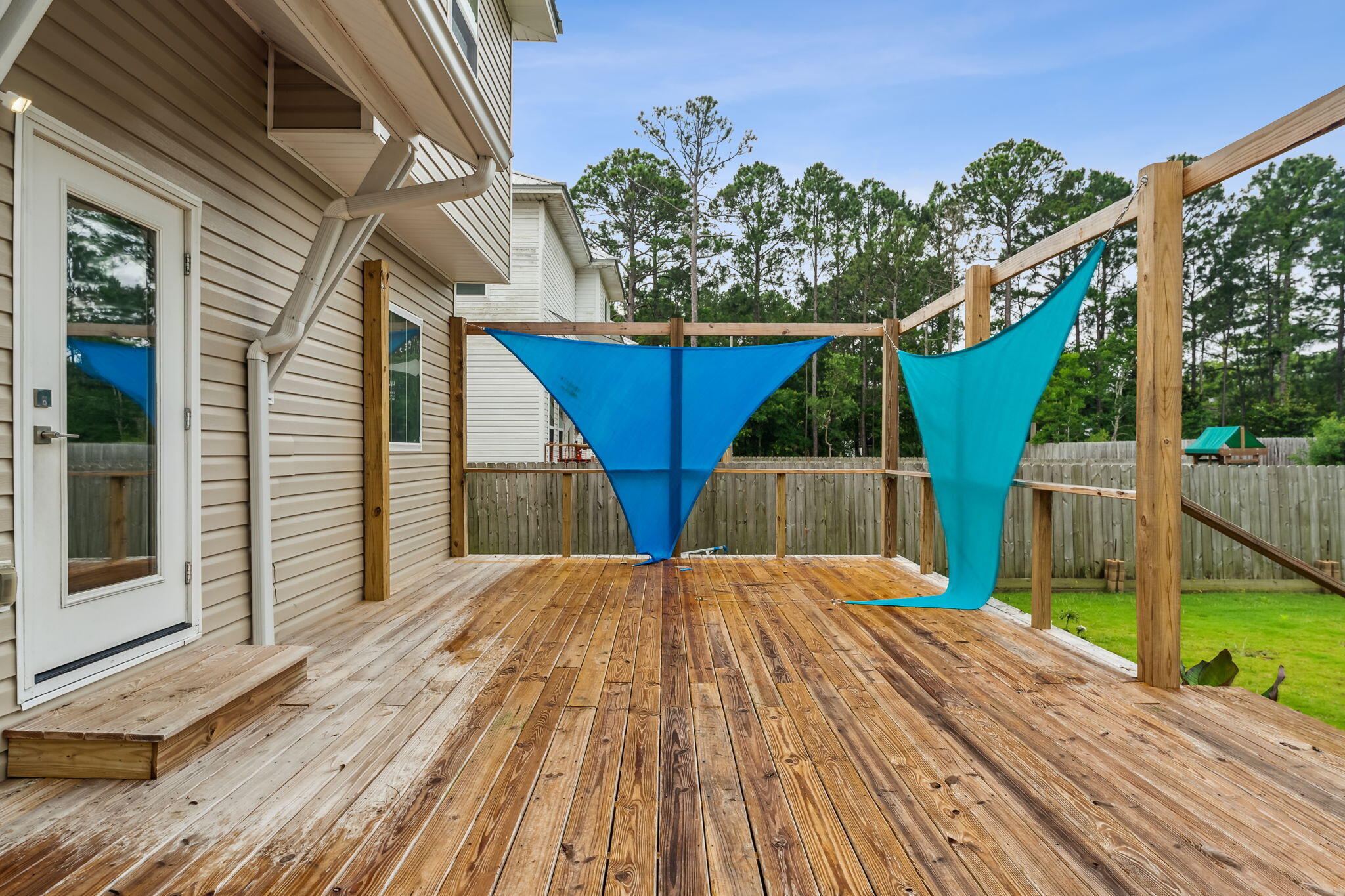 PINE TRACE - Residential Lease
