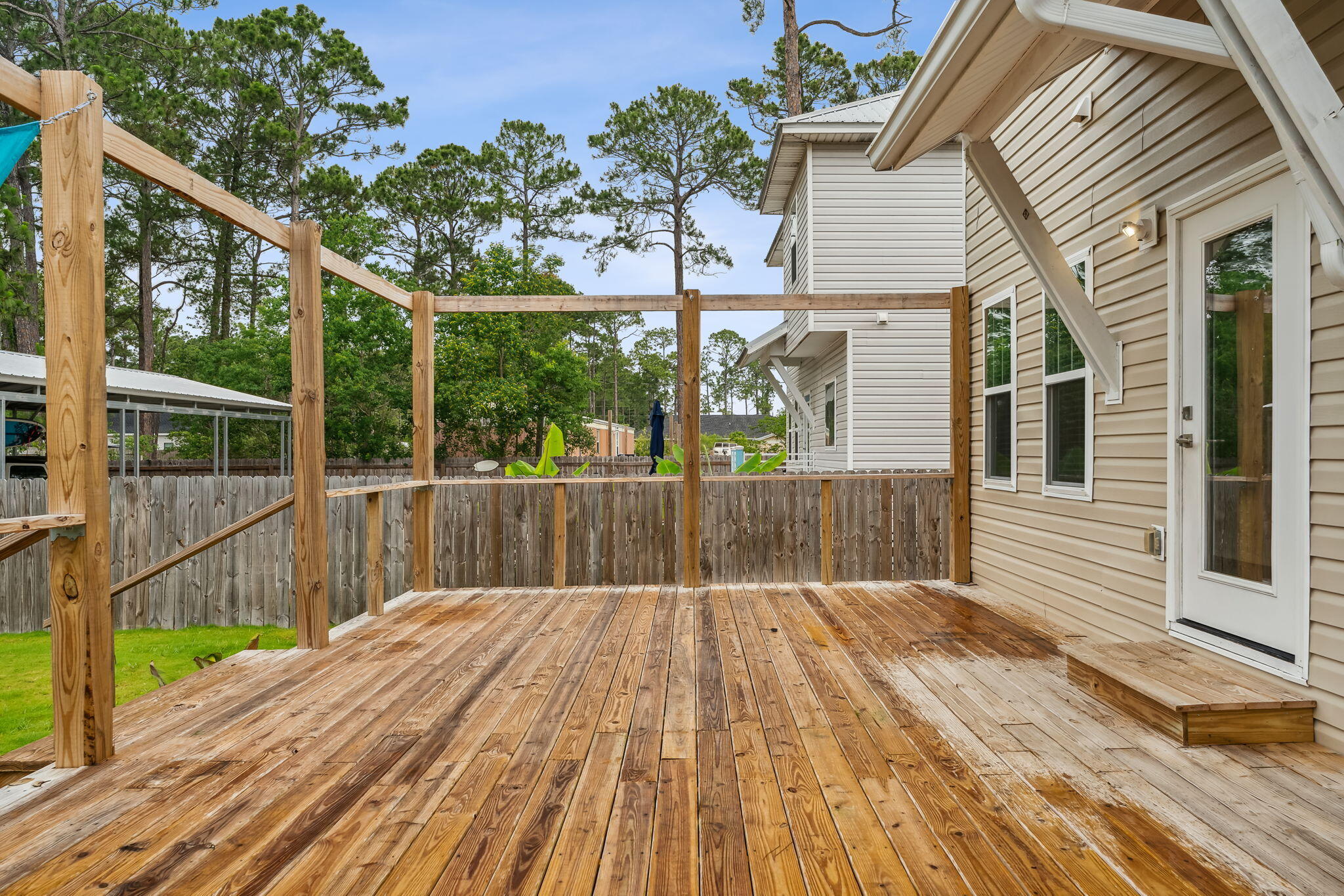 PINE TRACE - Residential Lease