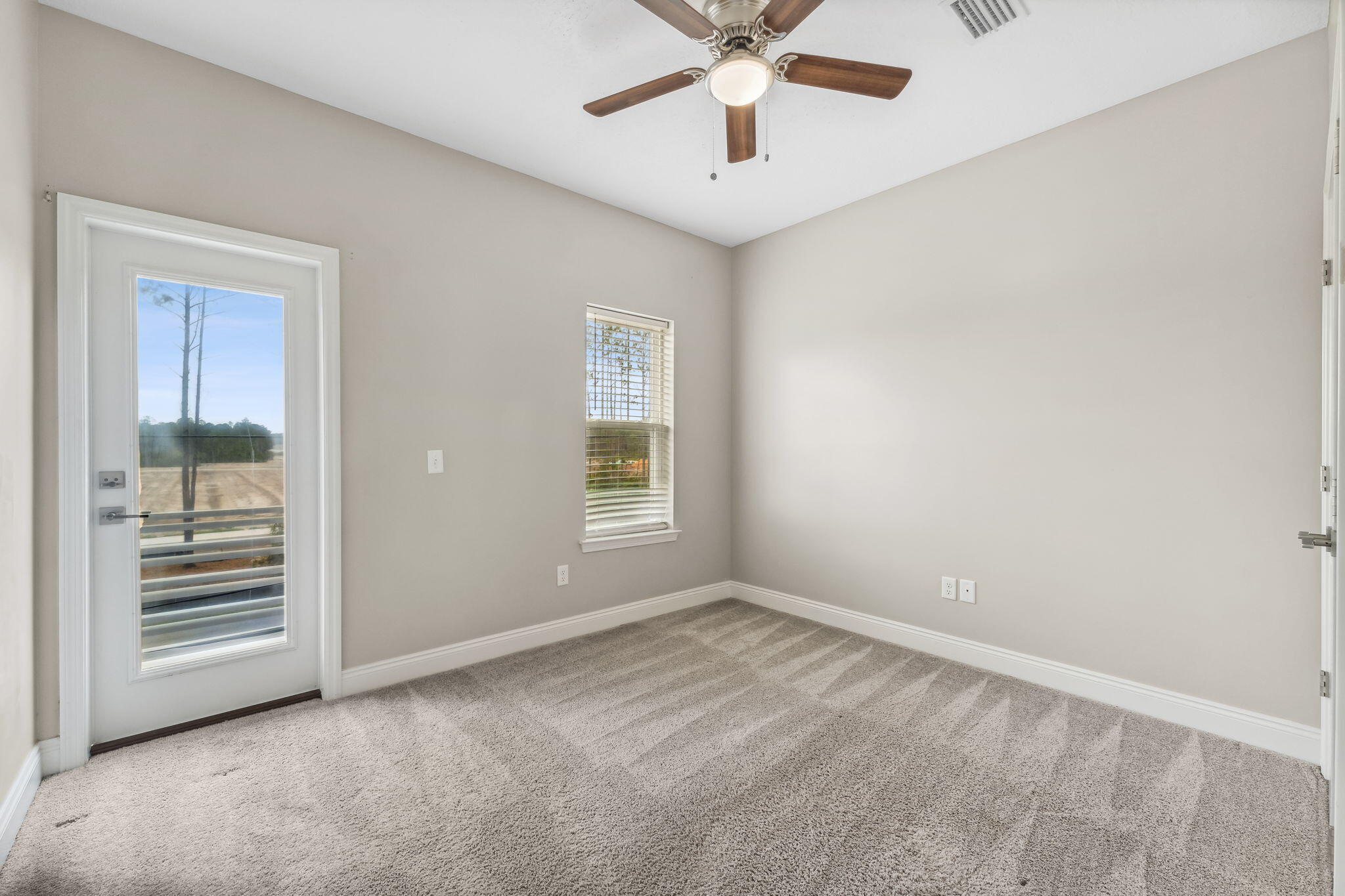 PINE TRACE - Residential Lease